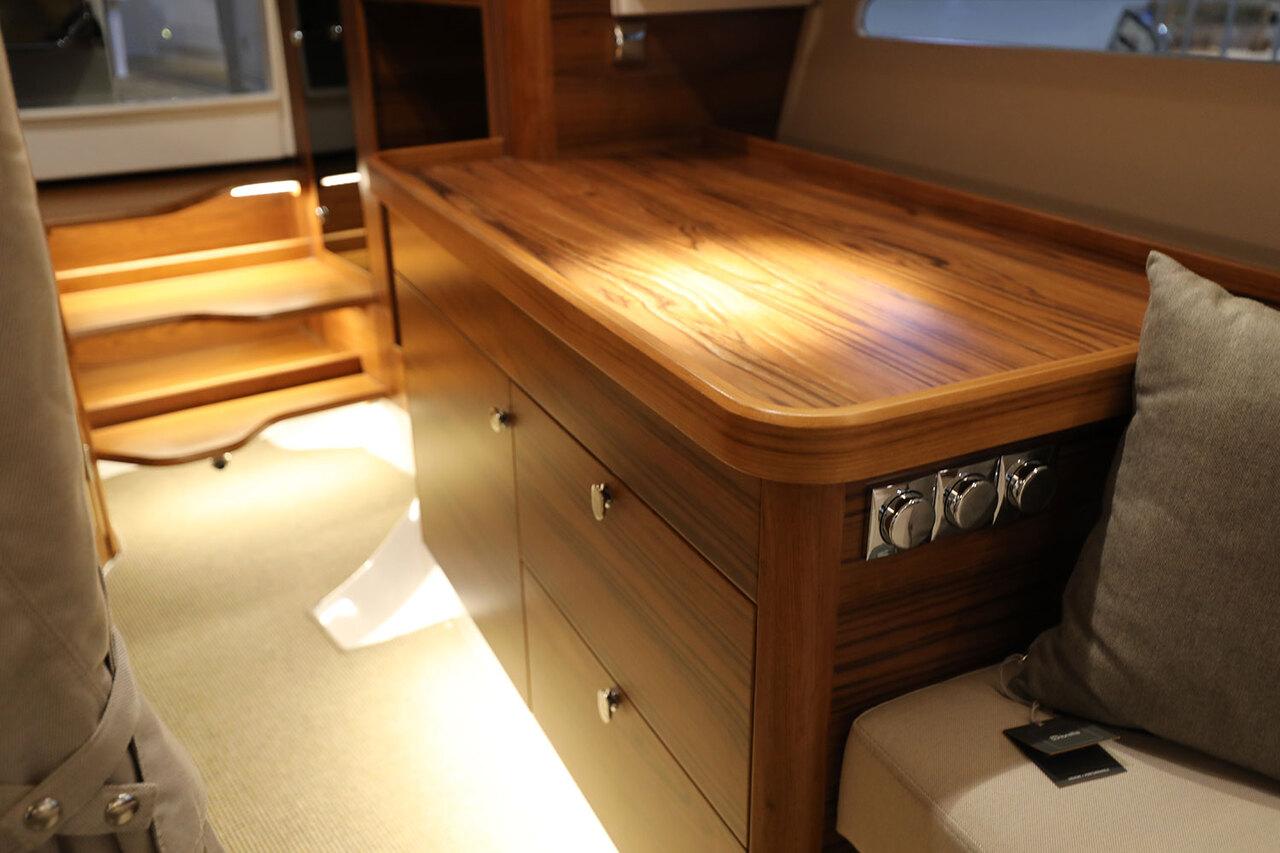 Nimbus T11, picture 19