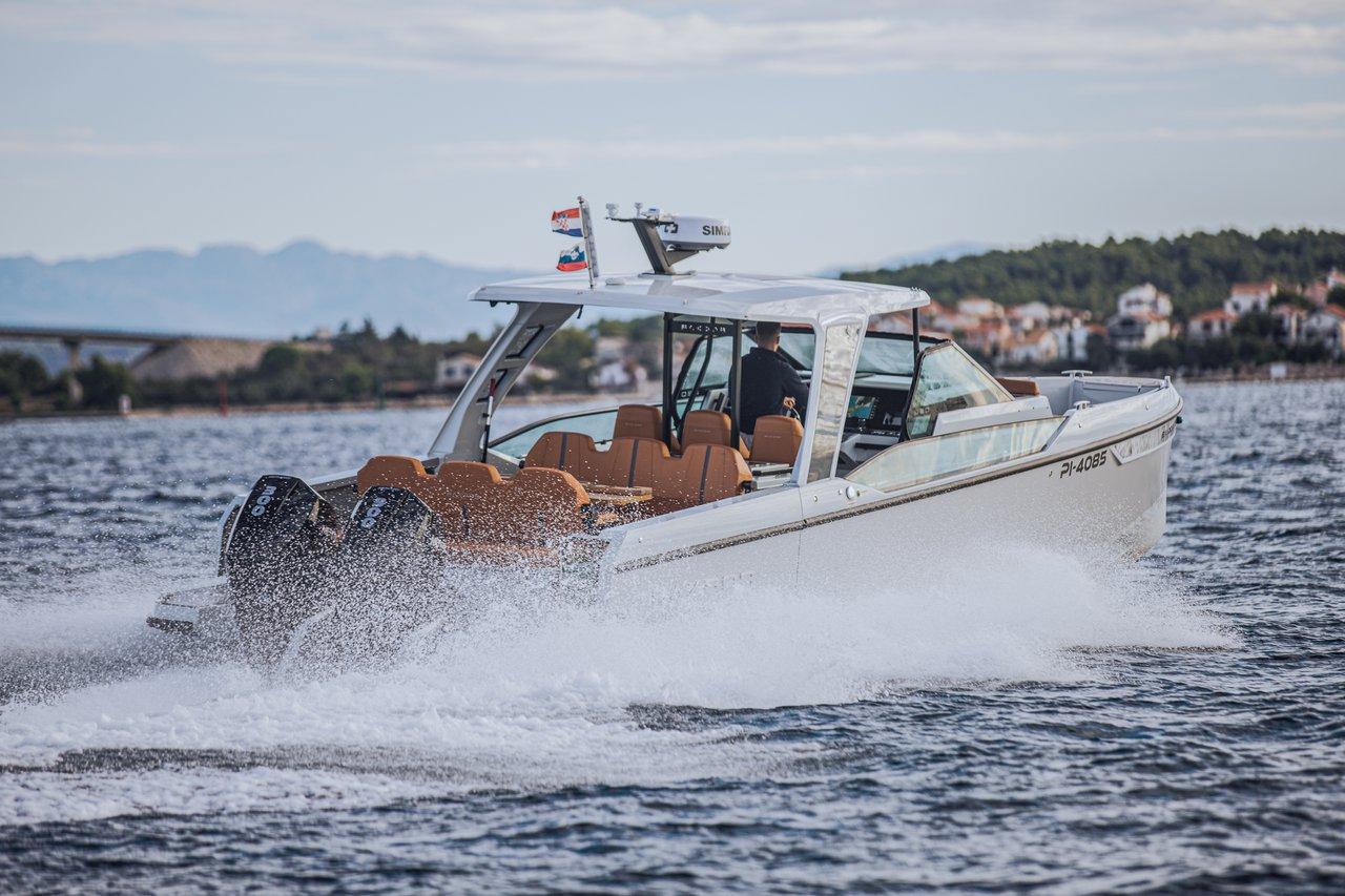 Saxdor 320 GTO, picture 1