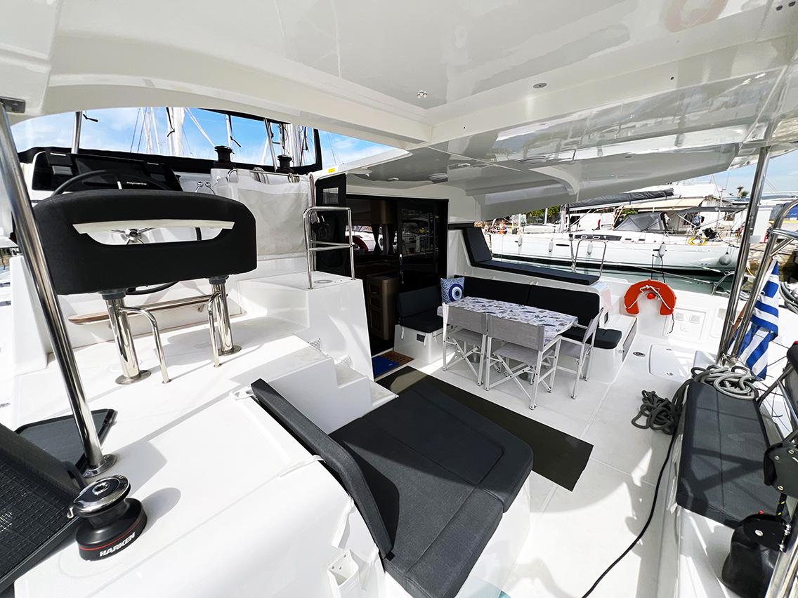 Lagoon 42 - 4 + 2 cab., picture 4