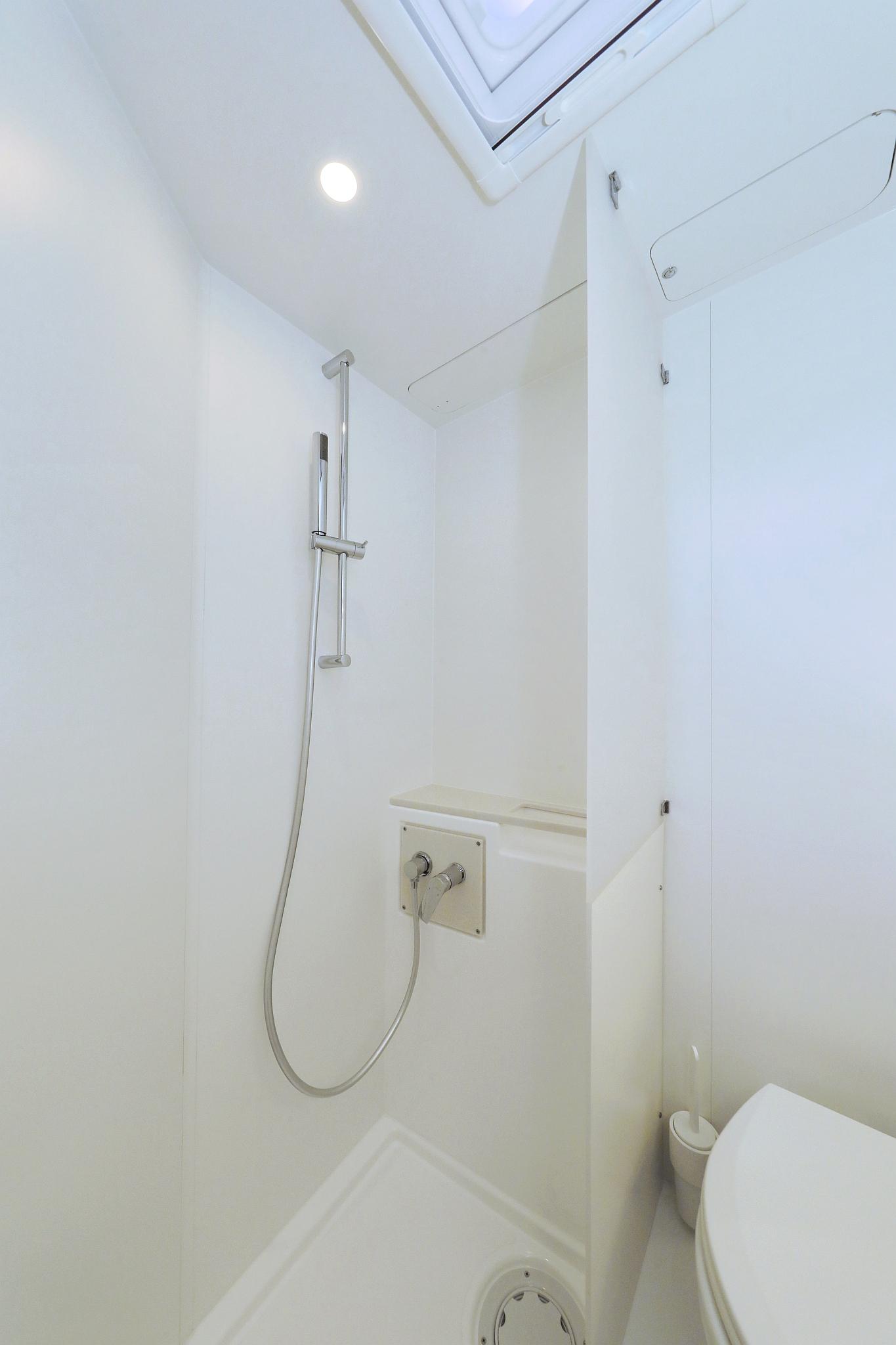 Dufour 41 - 3 cab., picture 36