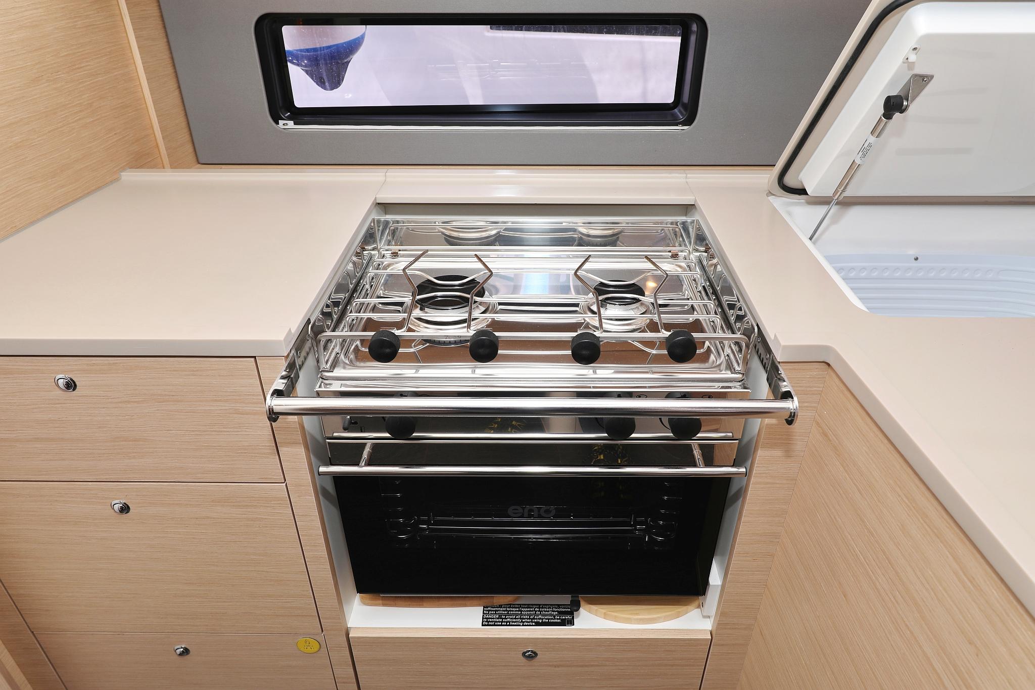 Dufour 41 - 3 cab., picture 43