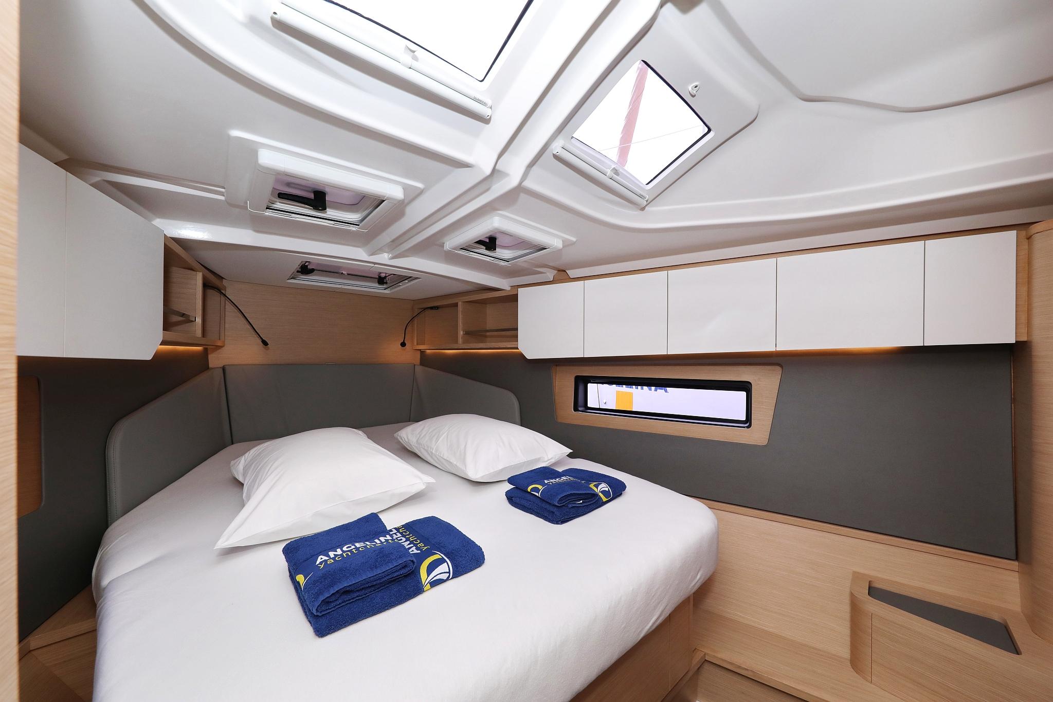 Dufour 41 - 3 cab., picture 32