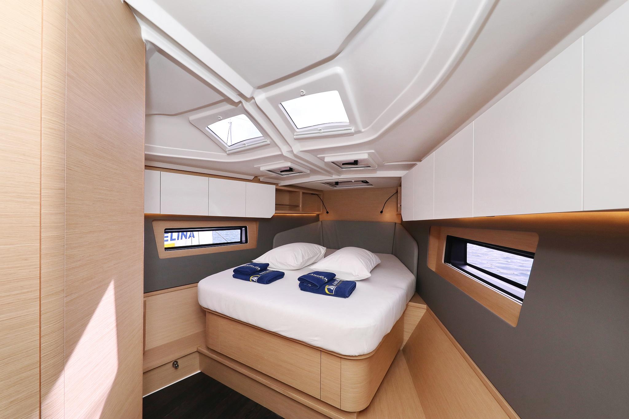 Dufour 41 - 3 cab., picture 29