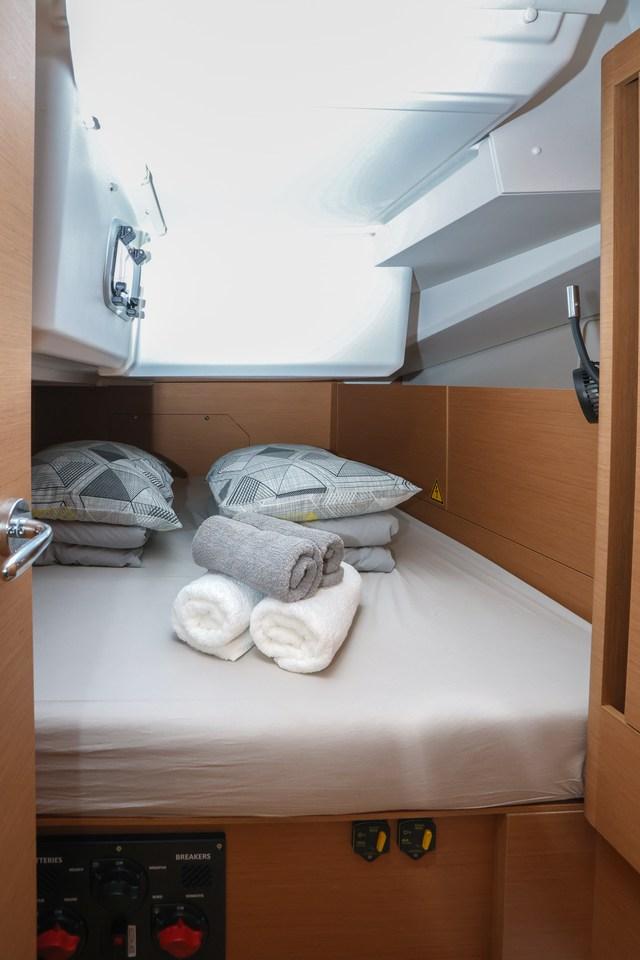 Sun Odyssey 440 - 3 cab., picture 20