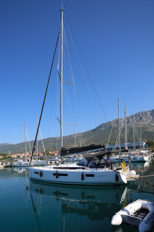 Sun Odyssey 440 - 3 cab., picture 4