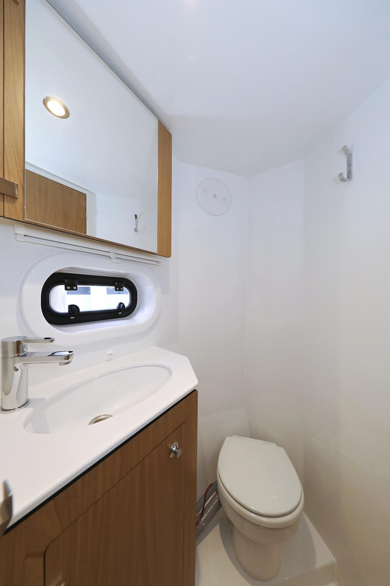 Bali 4.2 - 4 + 1 cab., picture 37