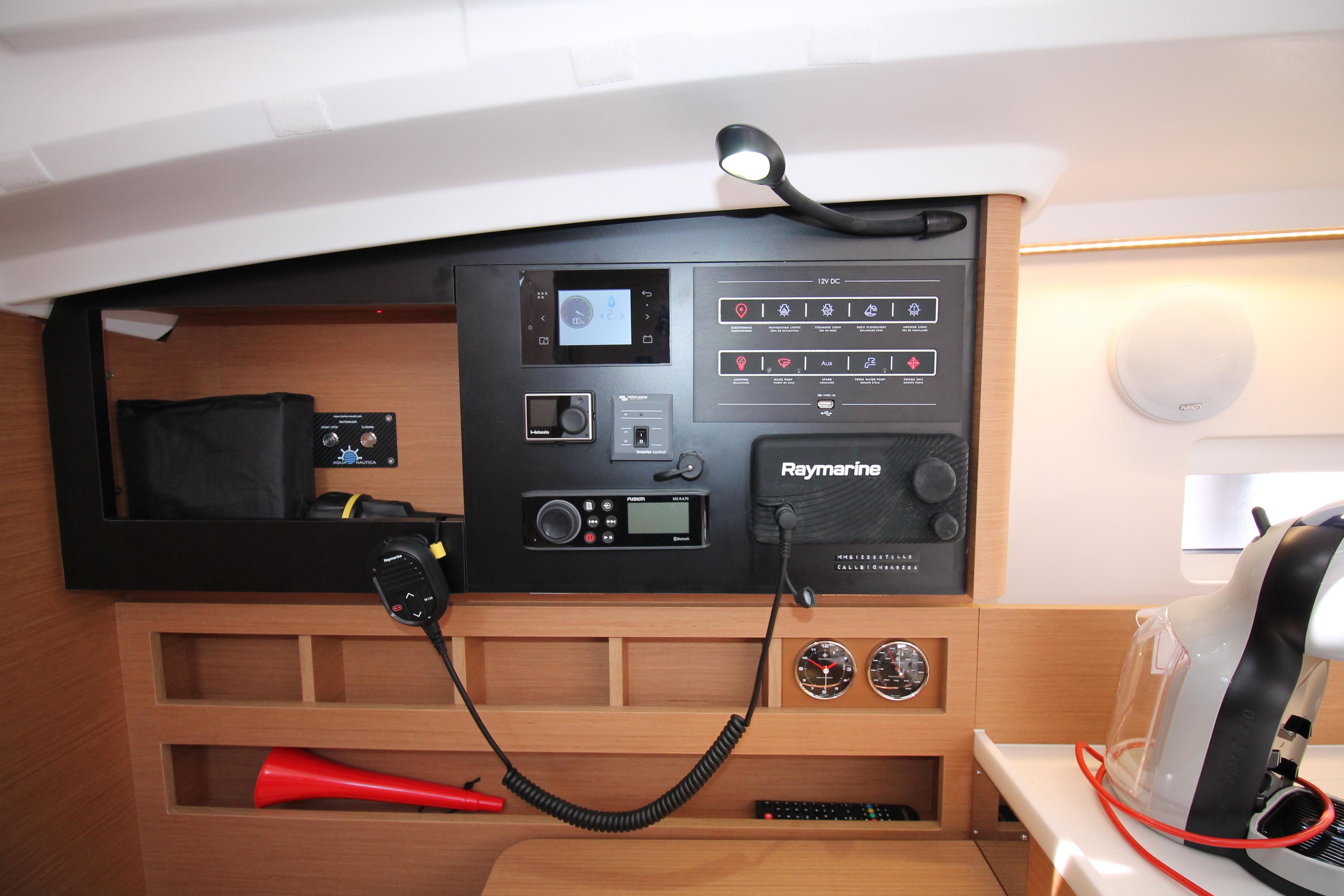 Sun Odyssey 410 - 3 cab., picture 14