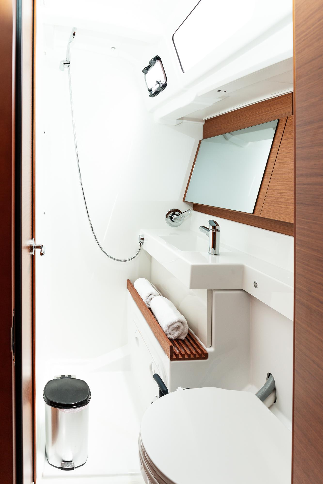 Sun Odyssey 490 - 4 + 1 cab., picture 19