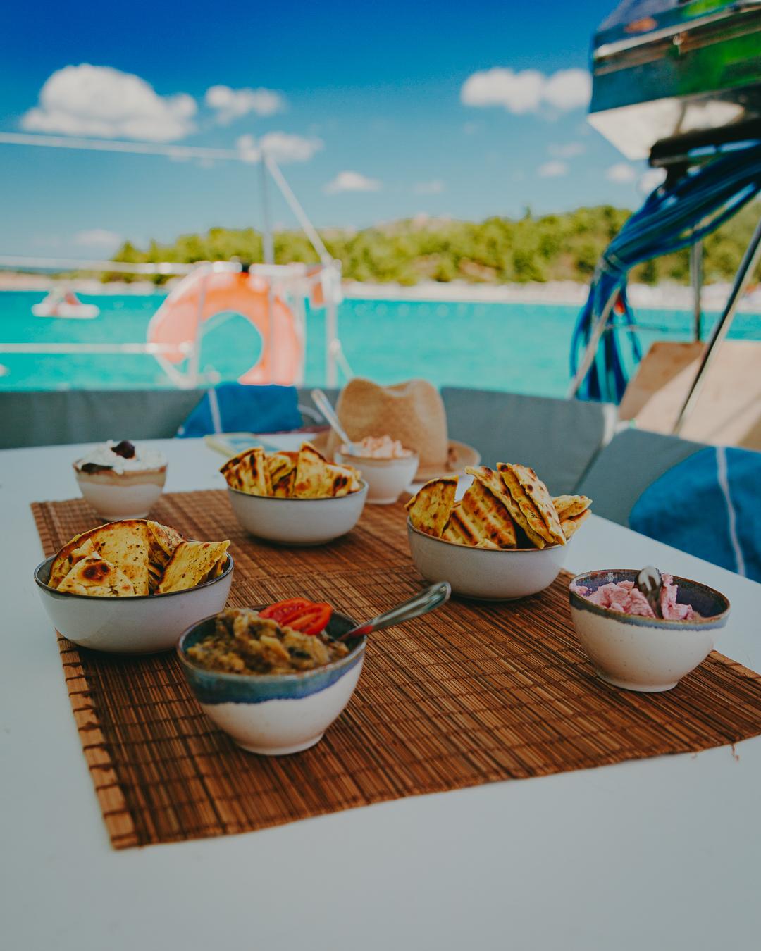 Lagoon 380 - 4 cab. - Karamela, picture 8