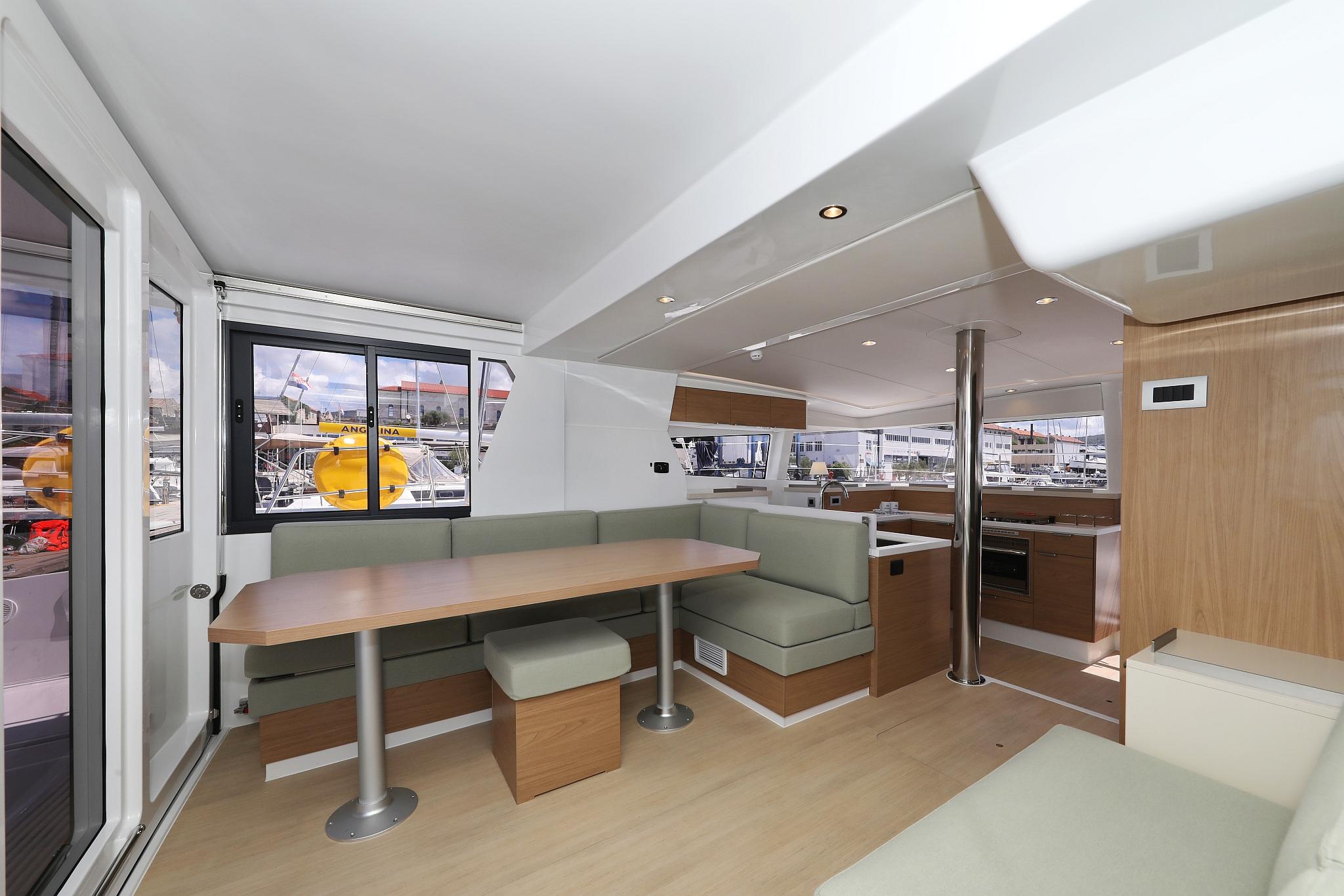 Bali 4.2 - 4 + 1 cab., picture 17