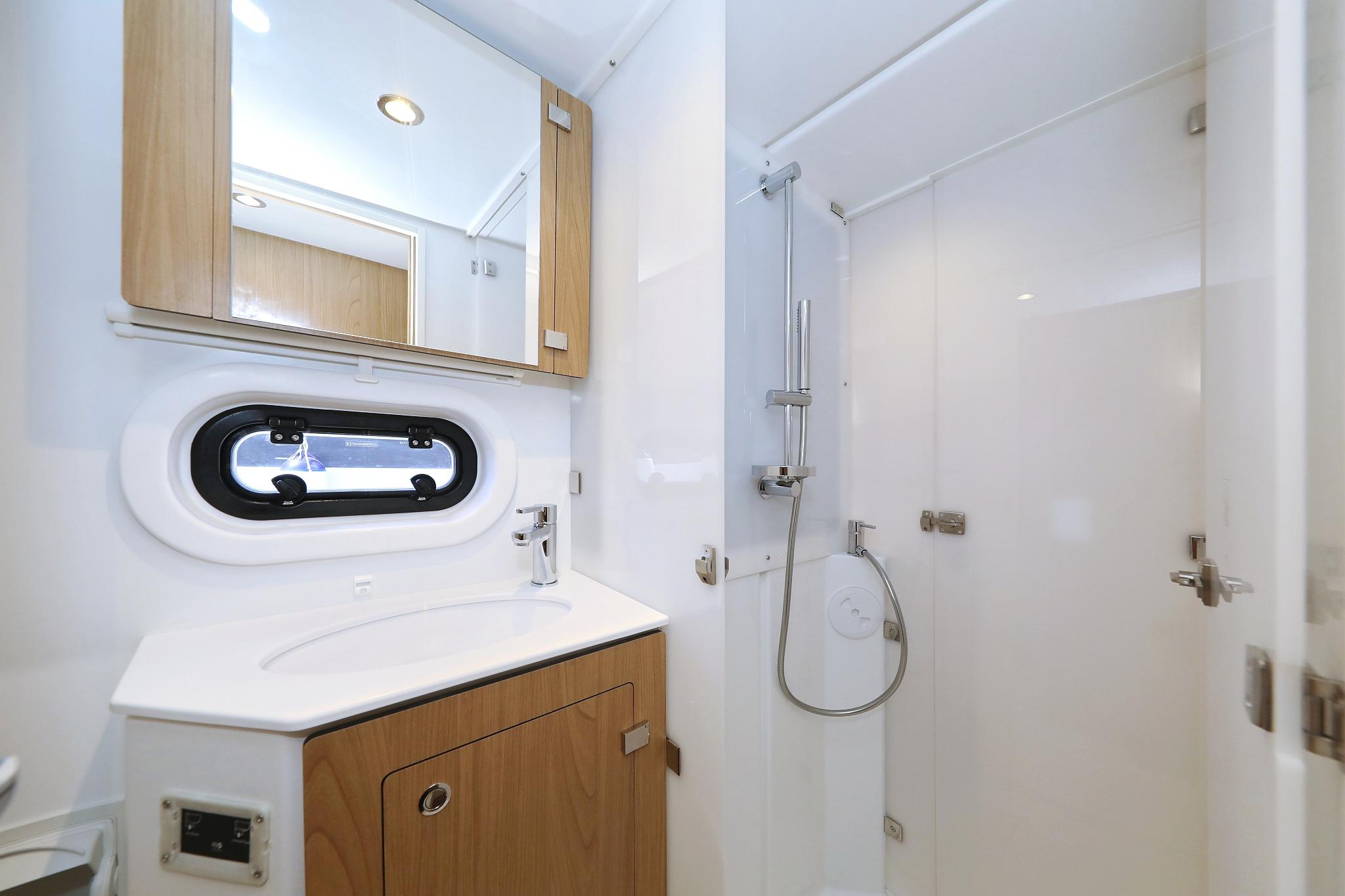 Bali 4.2 - 4 + 1 cab., picture 40