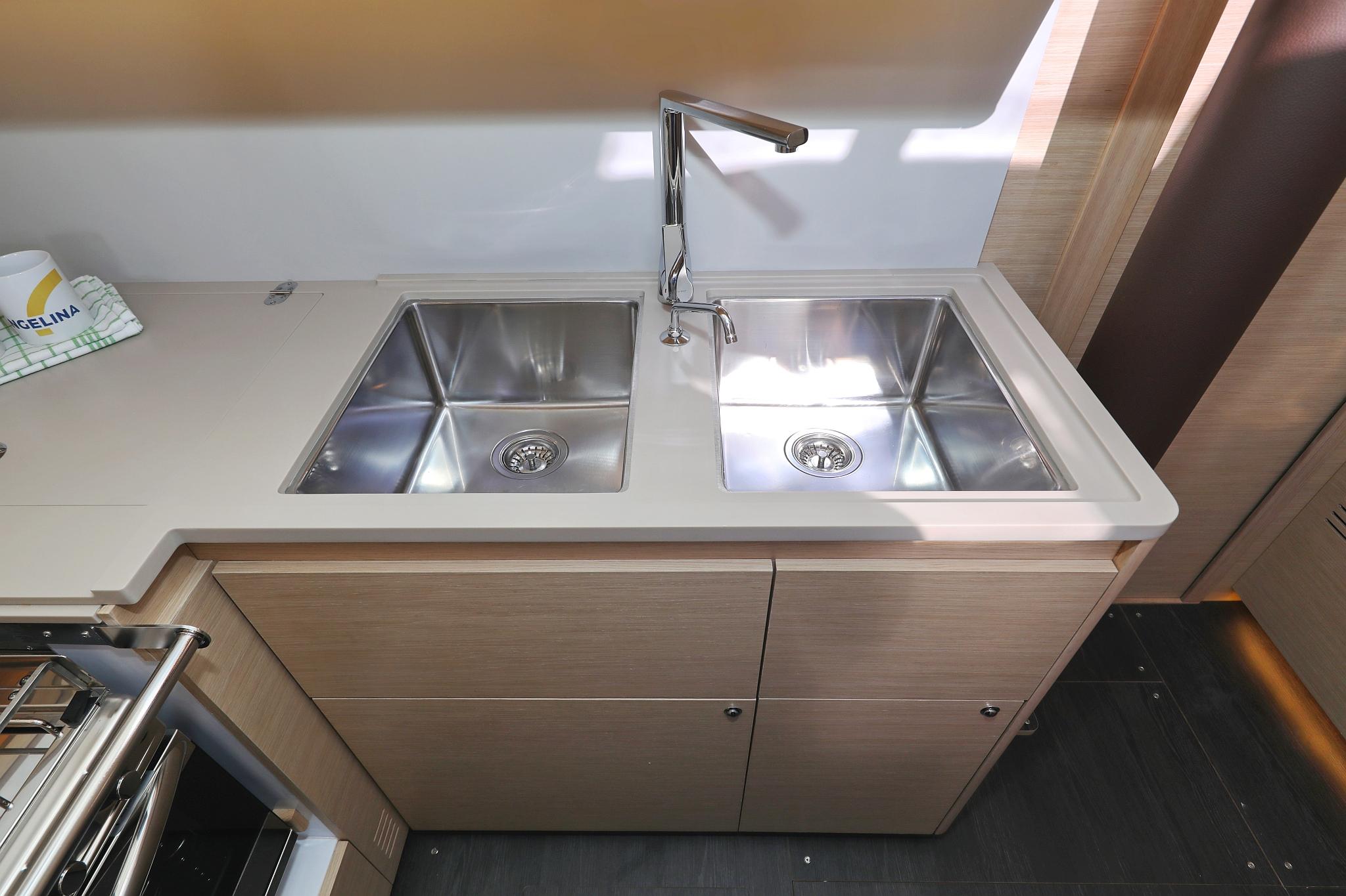 Dufour 530 - 6 cab., picture 39