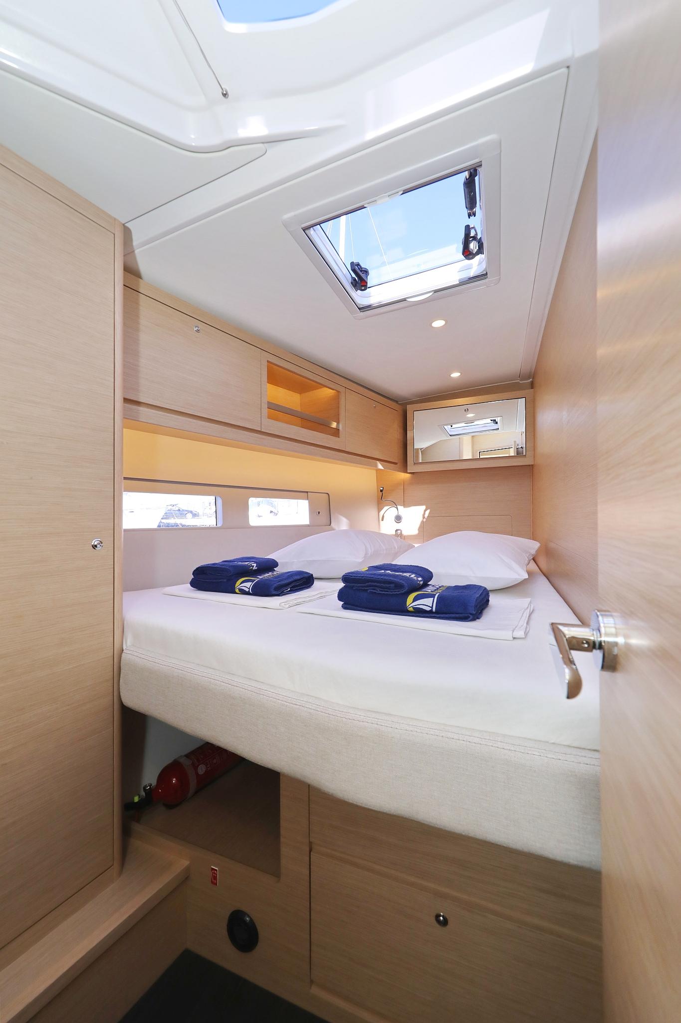 Dufour 530 - 6 cab., picture 30