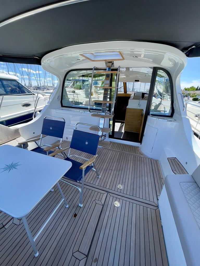 Adriana 44 FLY, picture 8