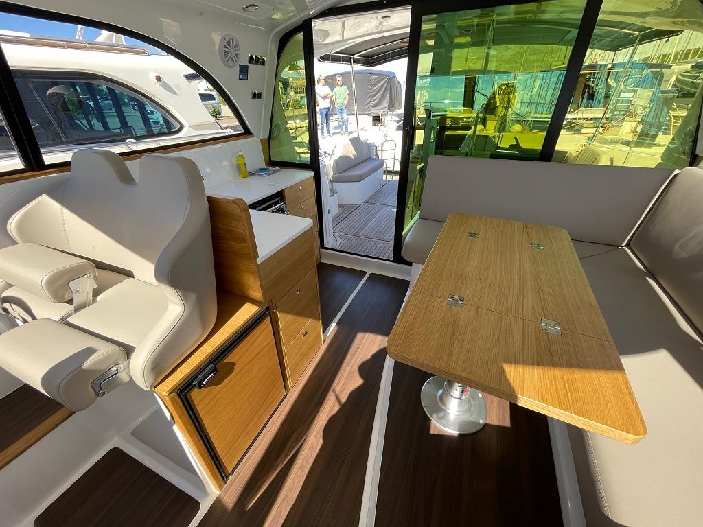 Adriana 44 FLY, picture 11