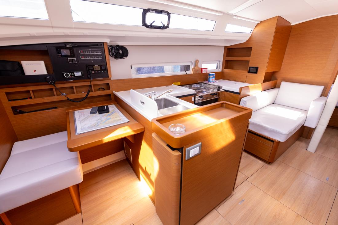 Sun Odyssey 410 - 3 cab., picture 8