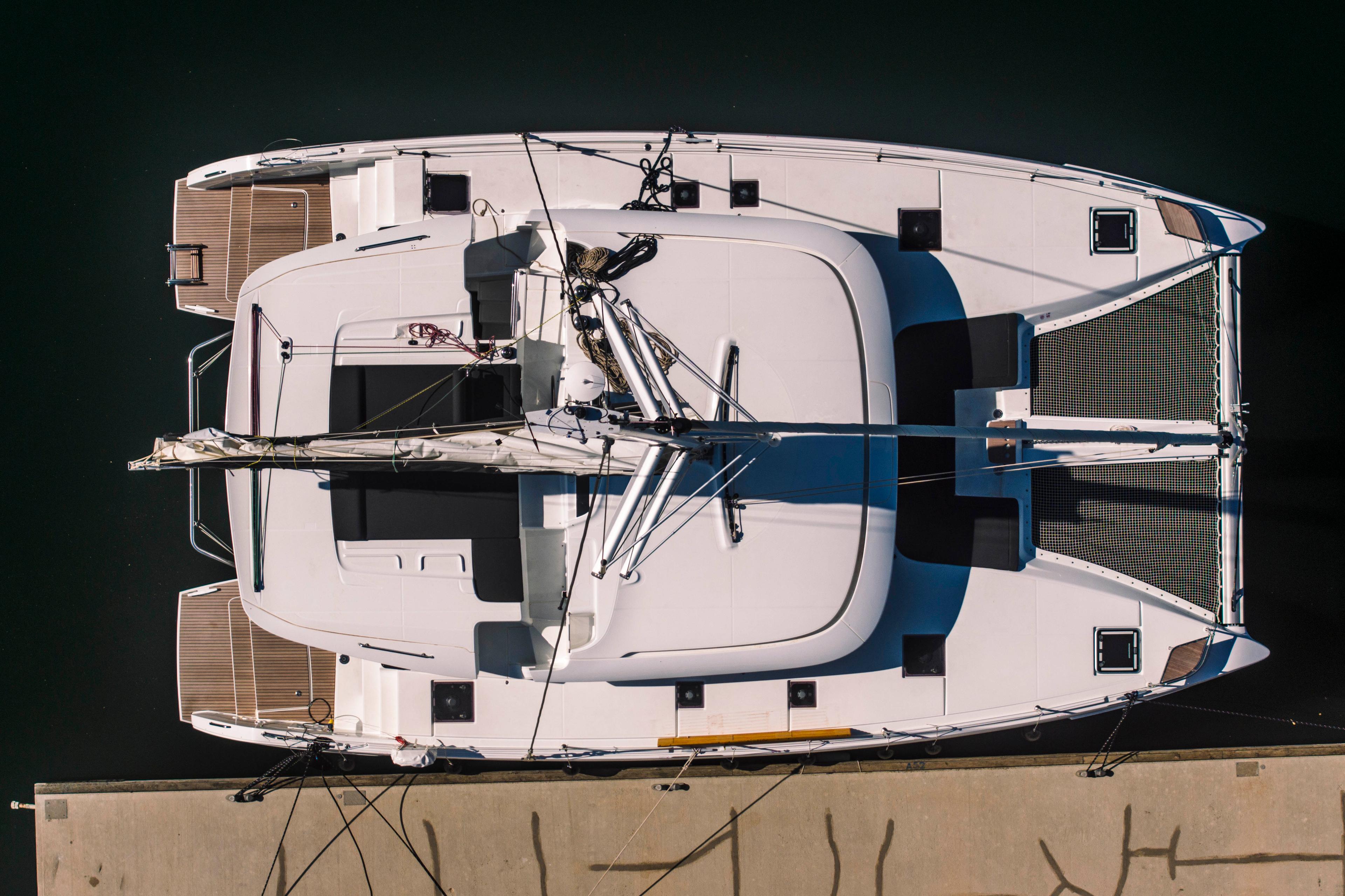 Lagoon 46 - 4 + 2 cab., picture 6