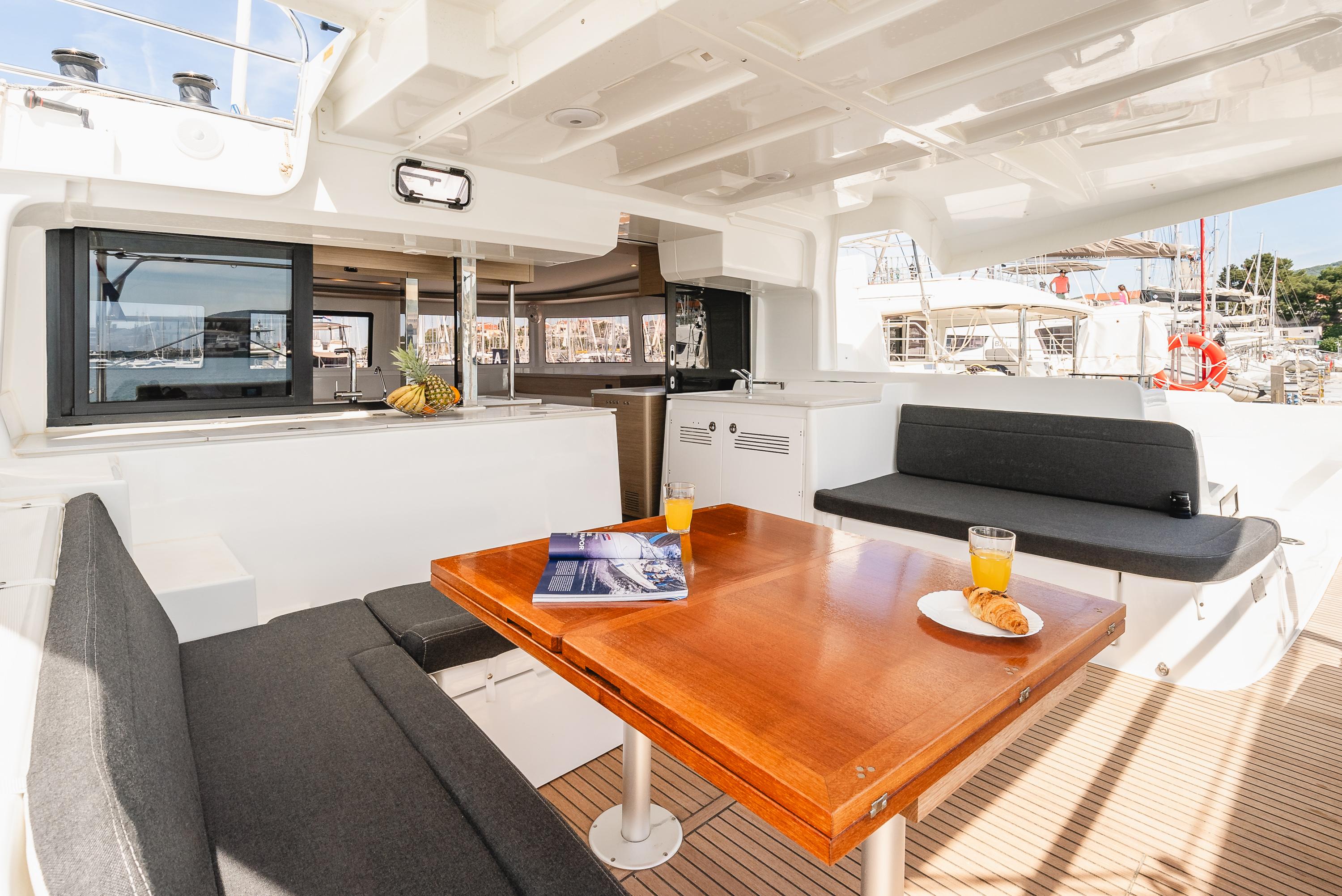 Lagoon 46 - 4 + 2 cab., picture 11