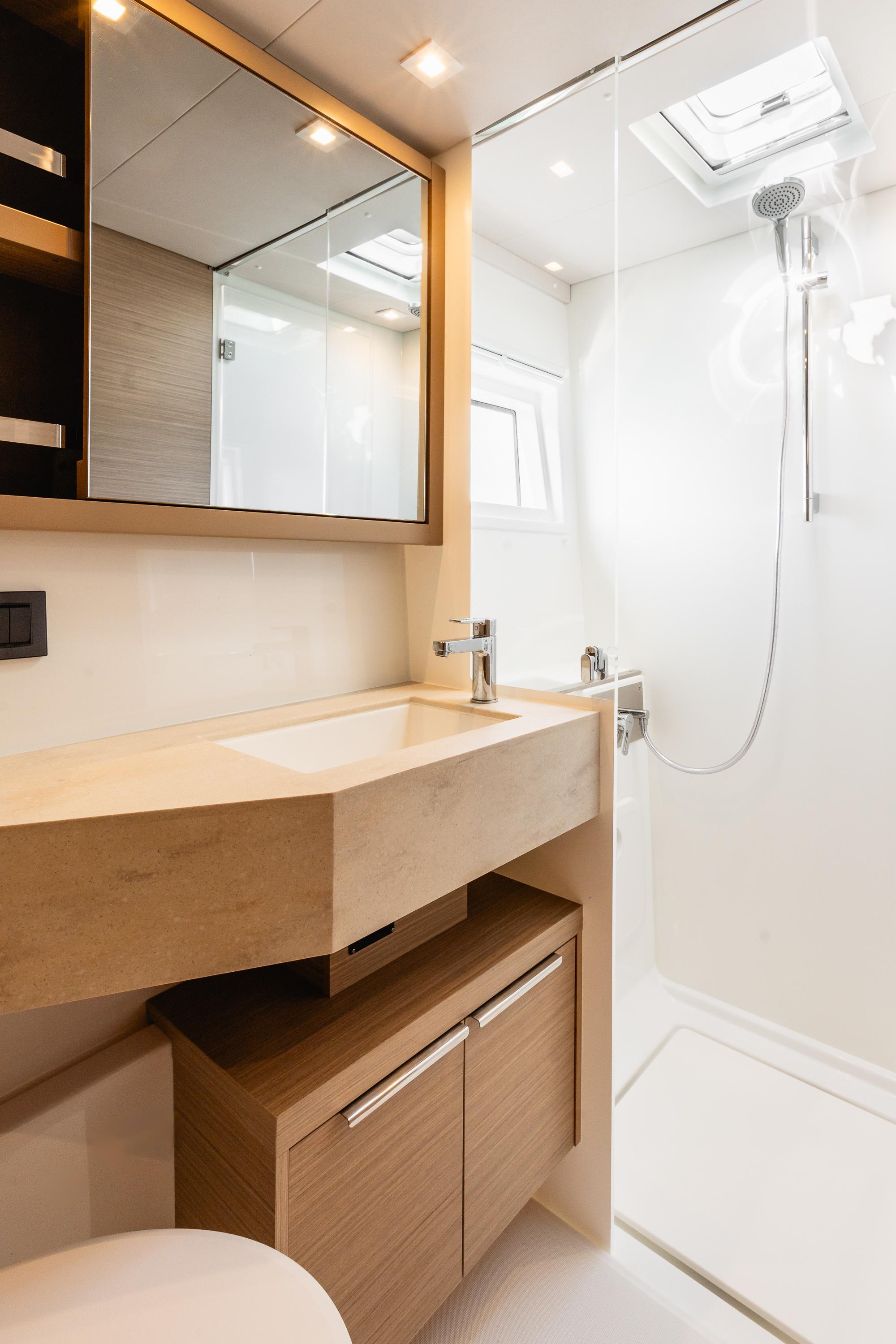 Lagoon 46 - 4 + 2 cab., picture 21