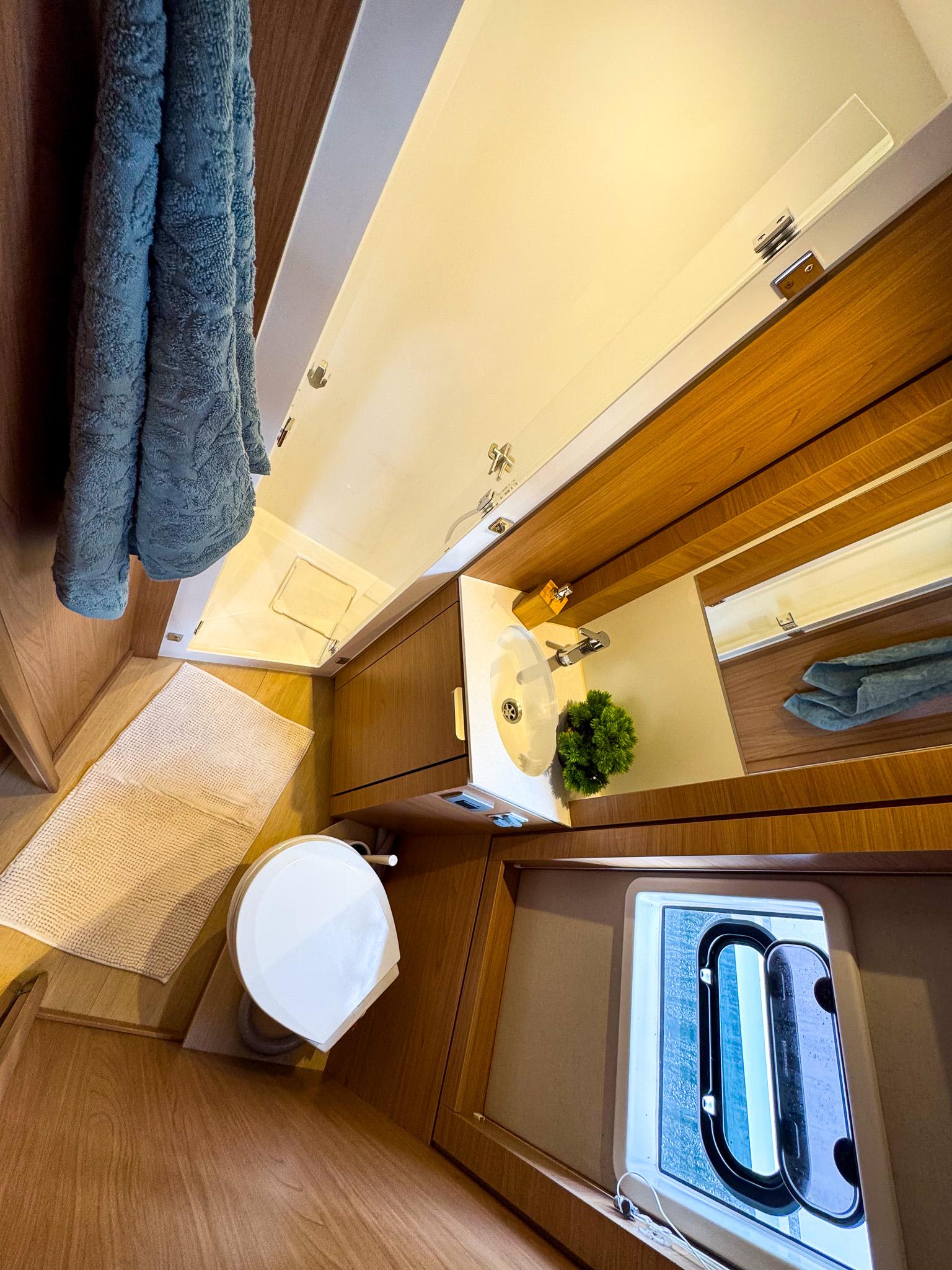 Bali 4.4 - 4 + 1 cab., picture 19