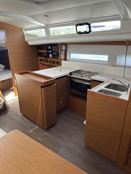 Sun Odyssey 440 - 4 cab., picture 12