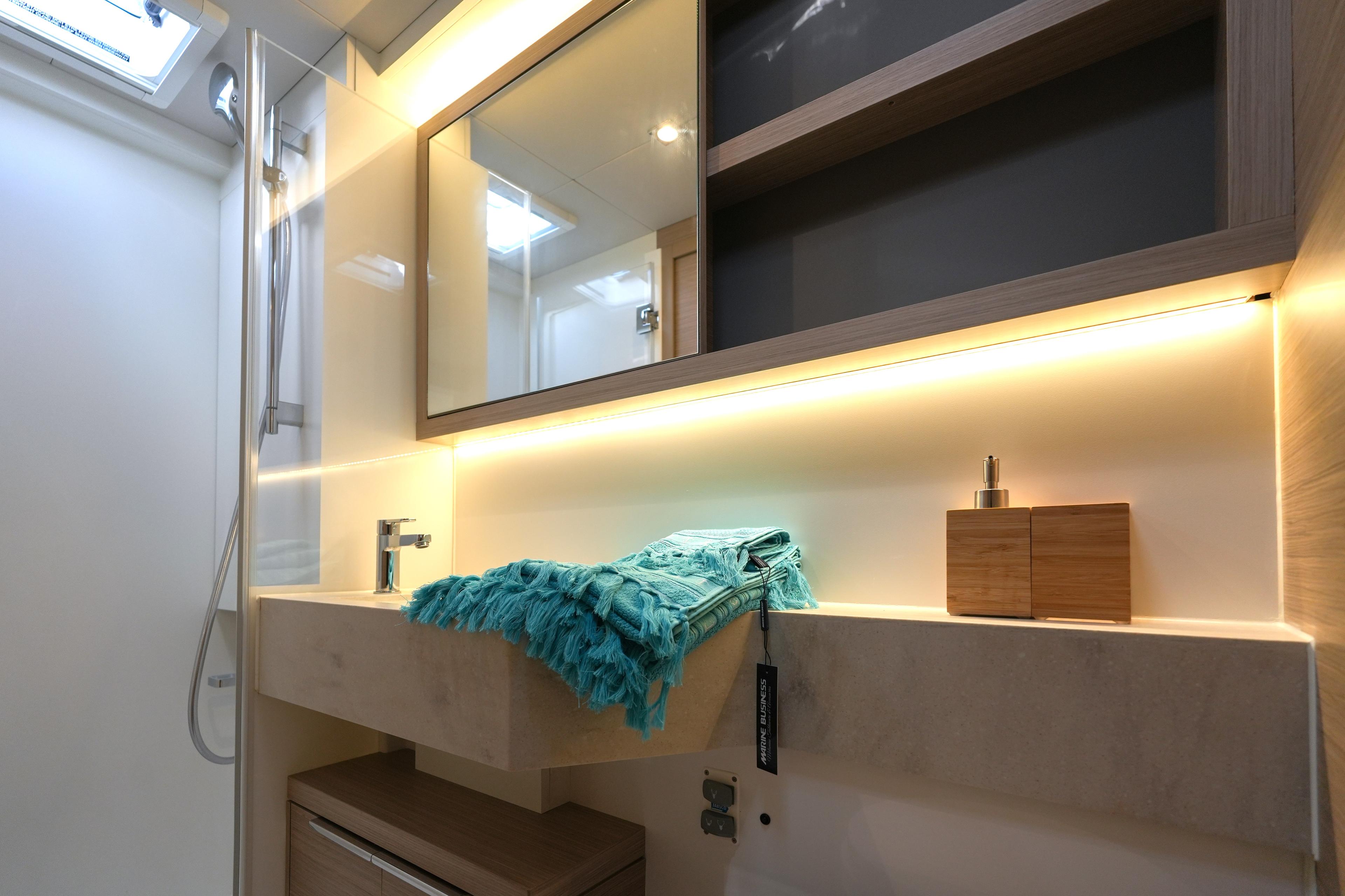 Lagoon 51 - 6 cab., picture 14