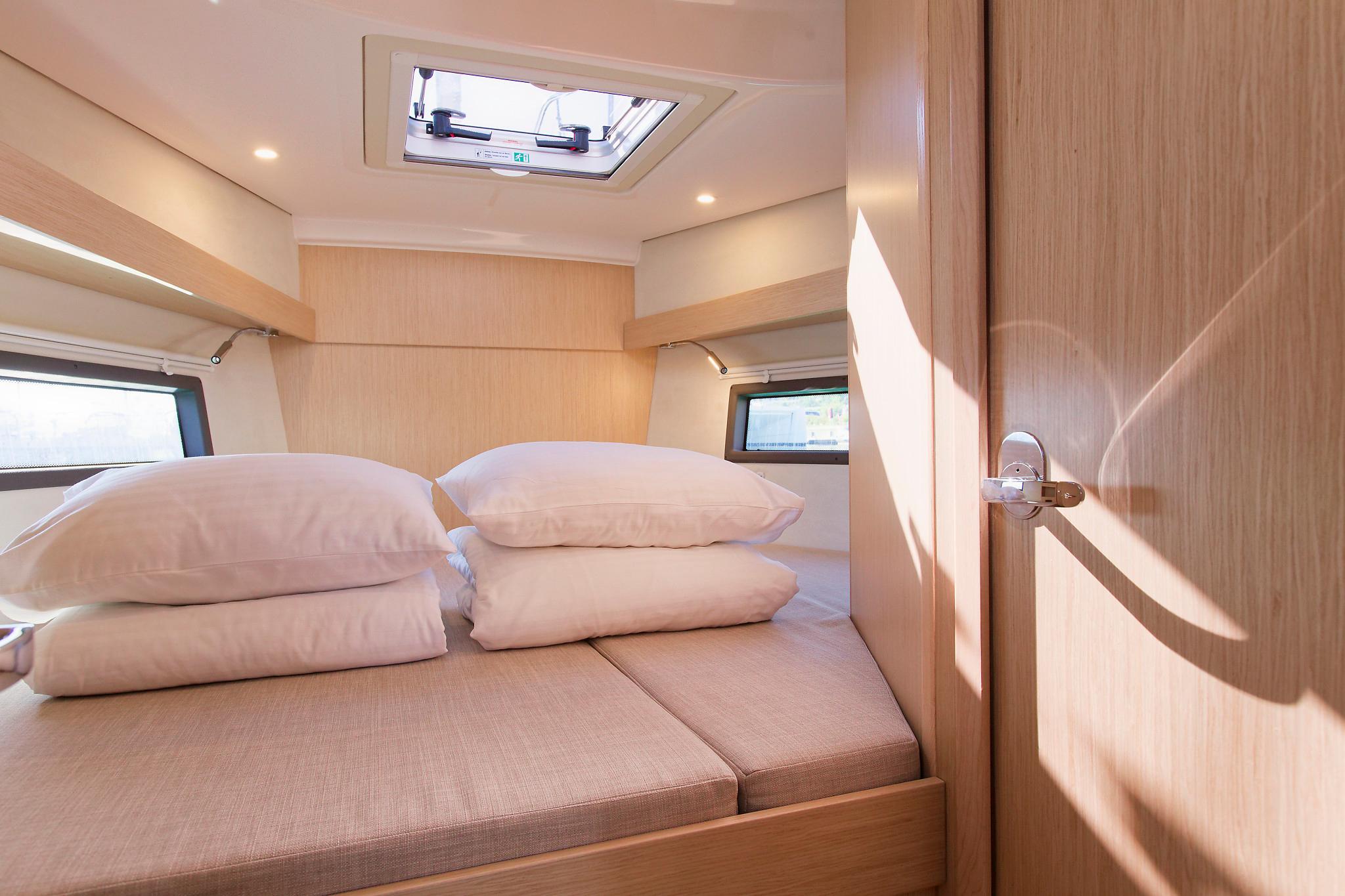 Bavaria C38, picture 20