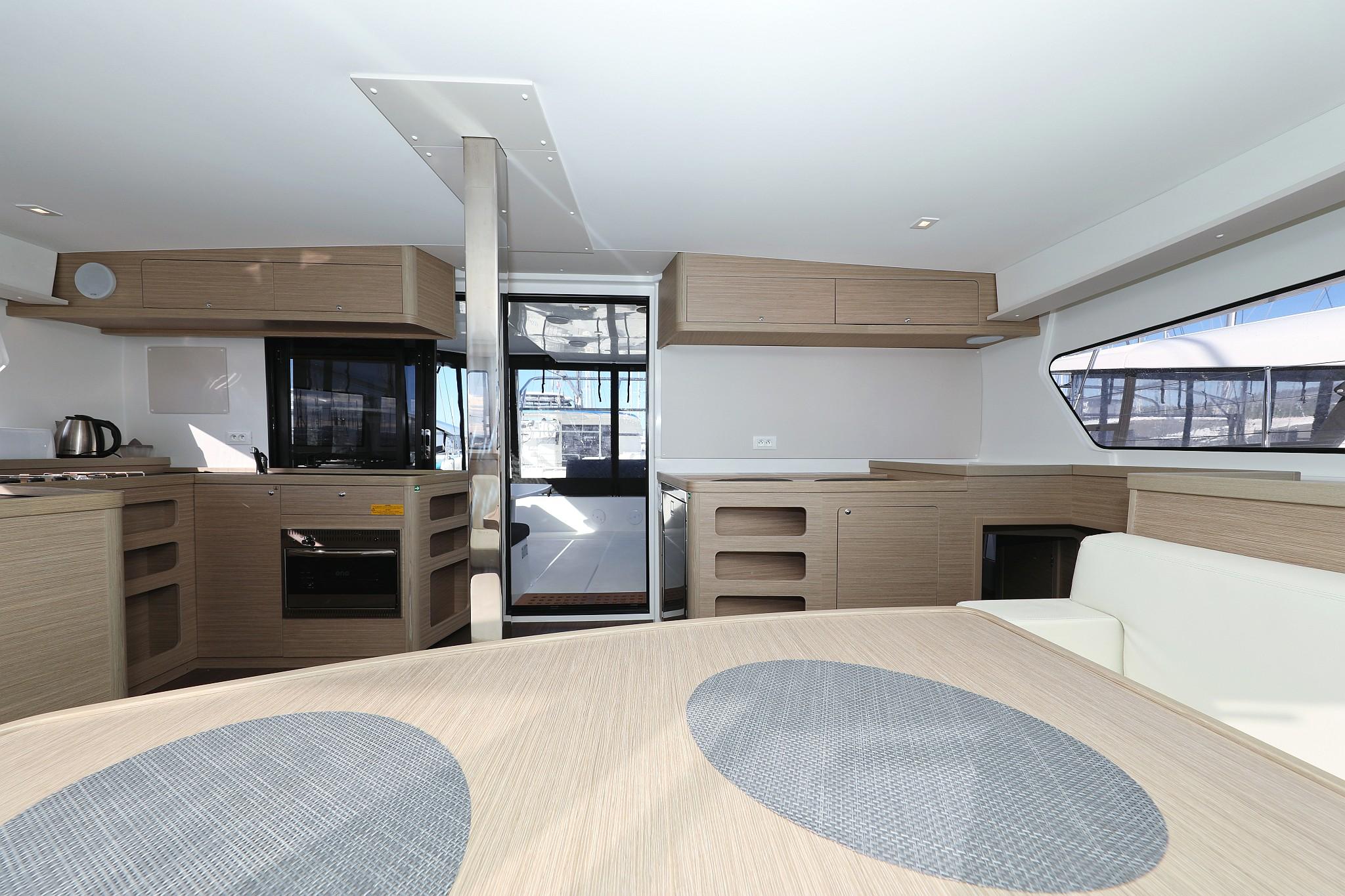 Lagoon 42 - 4 + 2 cab., picture 16