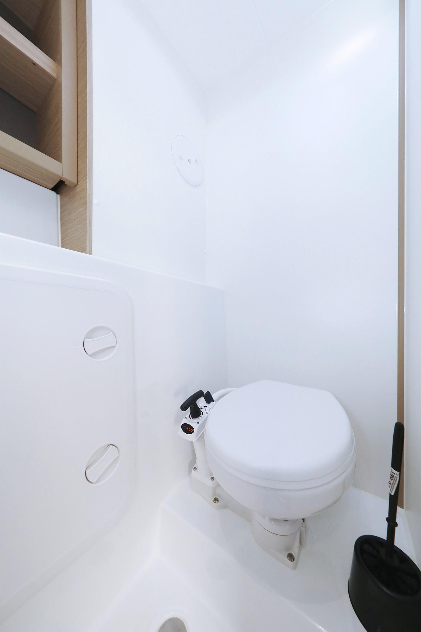 Lagoon 42 - 4 + 2 cab., picture 31