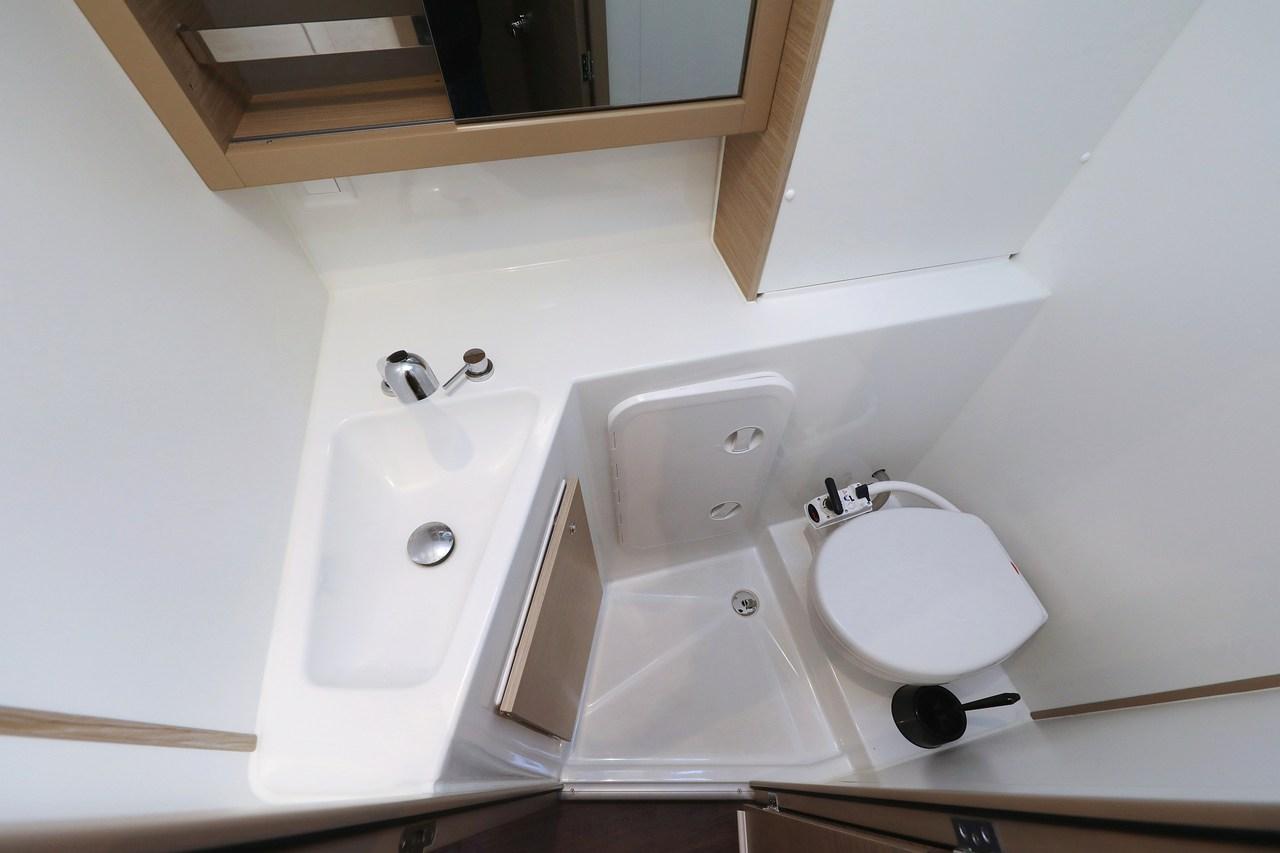 Lagoon 42 - 4 + 2 cab., picture 27