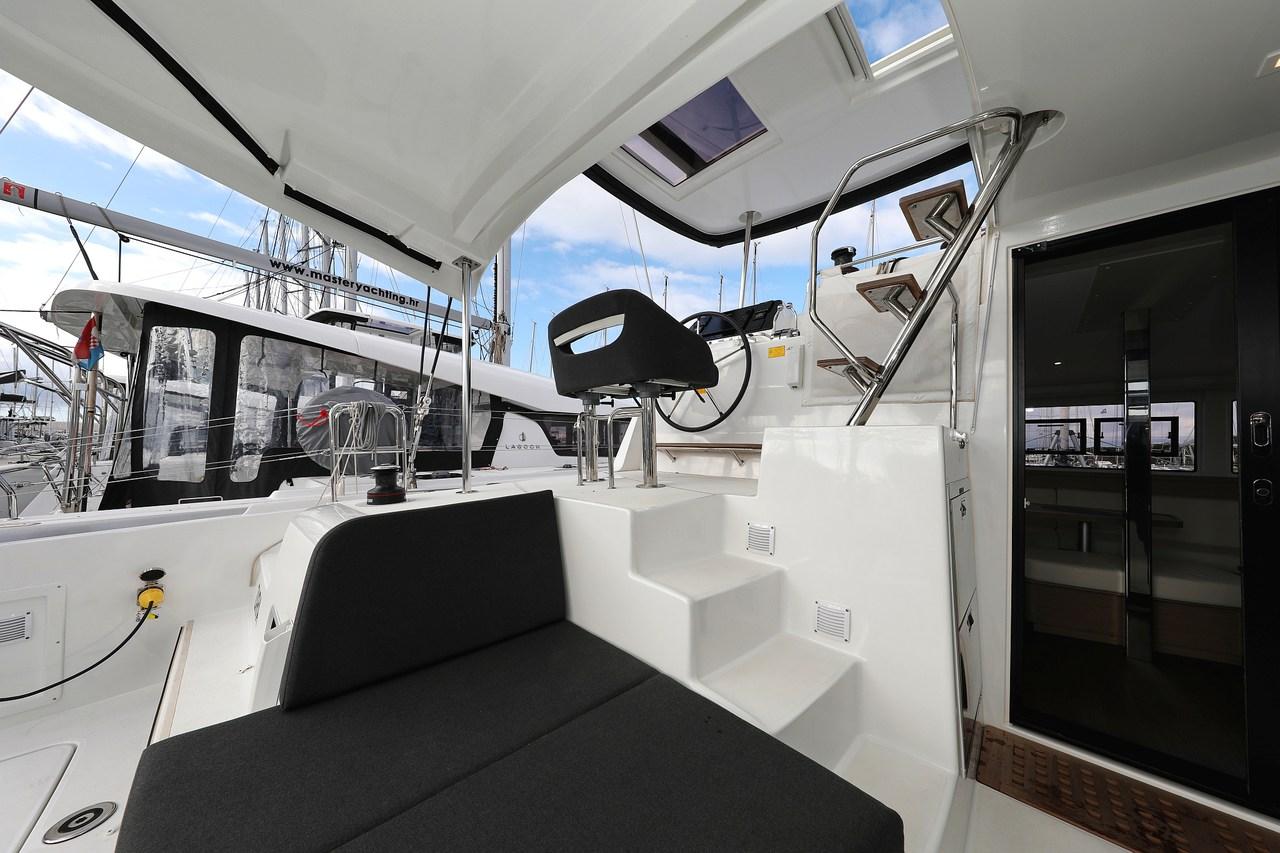 Lagoon 42 - 4 + 2 cab., picture 7
