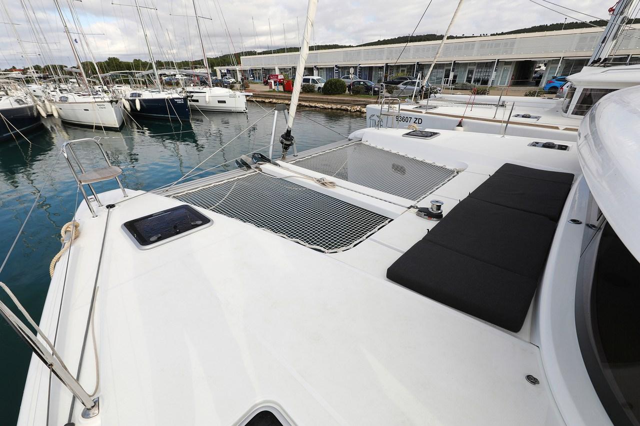 Lagoon 42 - 4 + 2 cab., picture 11