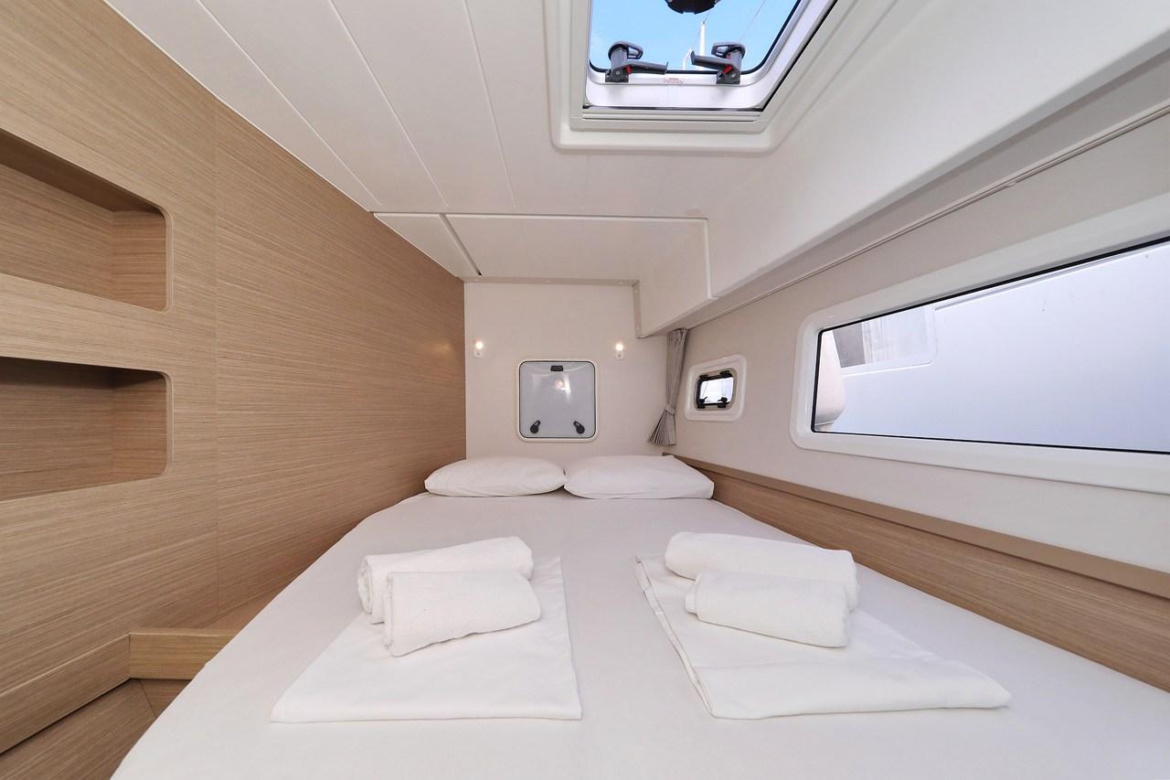Lagoon 42 - 4 + 2 cab., picture 21