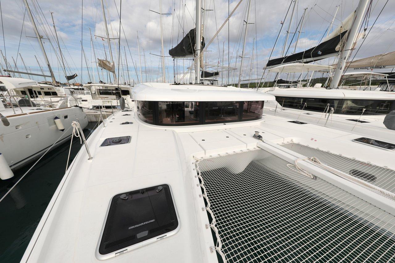 Lagoon 42 - 4 + 2 cab., picture 8