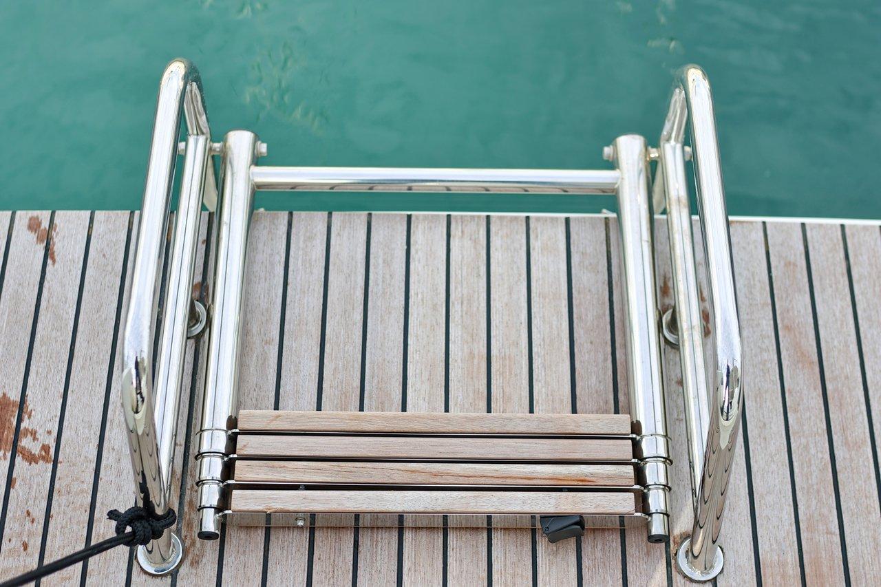 Lagoon 42 - 4 + 2 cab., picture 17