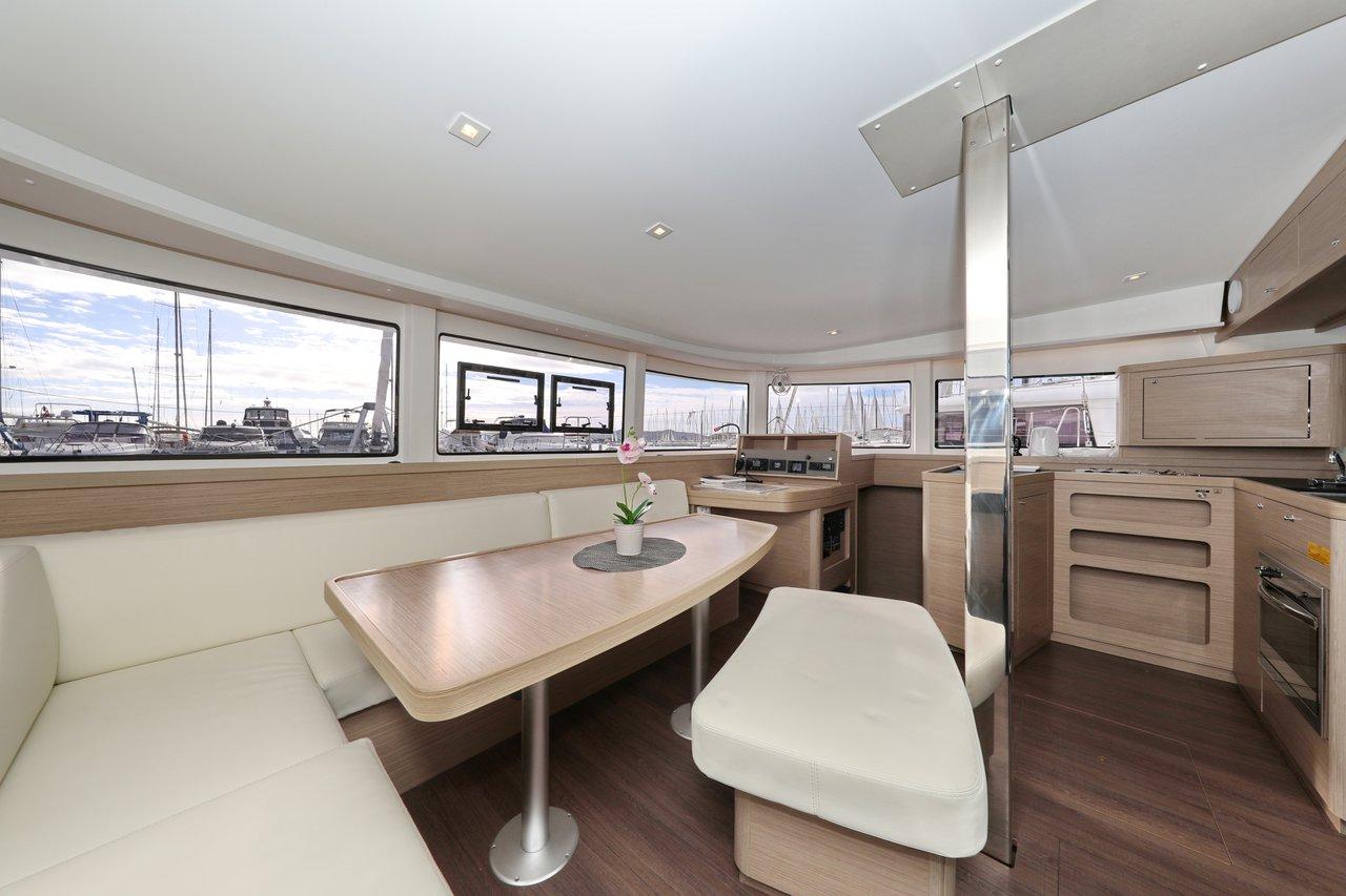 Lagoon 42 - 4 + 2 cab., picture 30