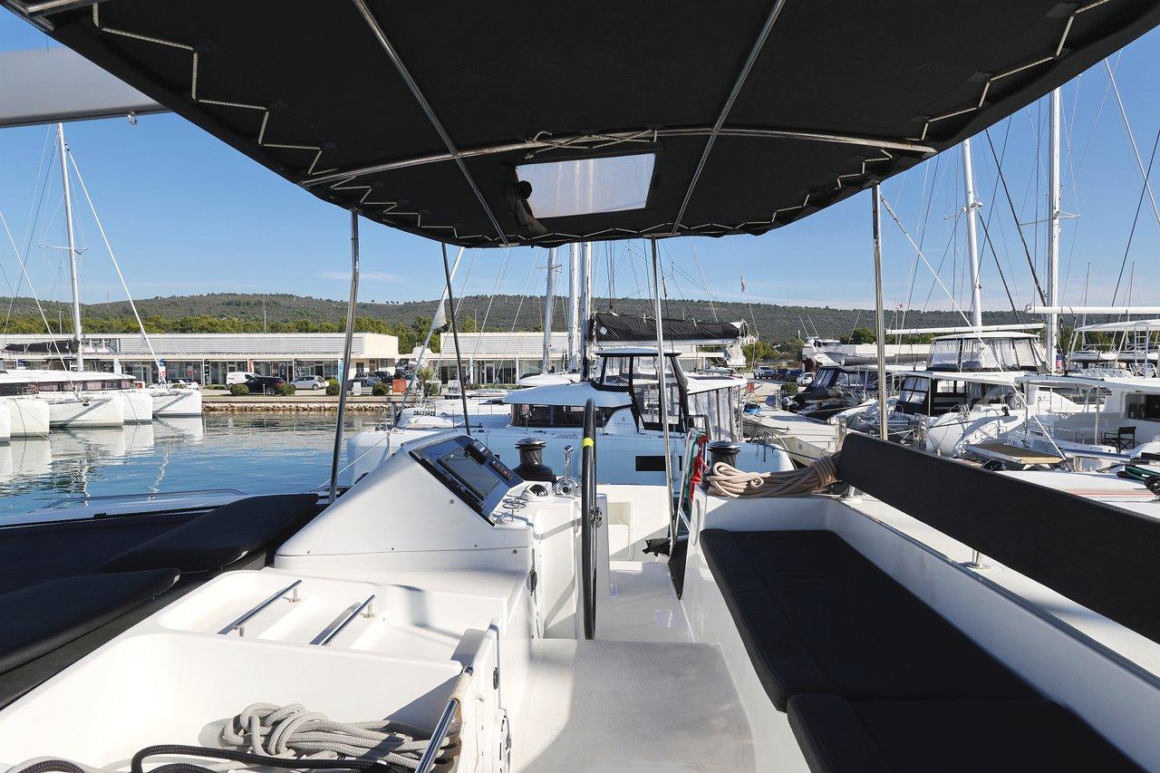 Lagoon 450 F - 4 + 2 cab., picture 10