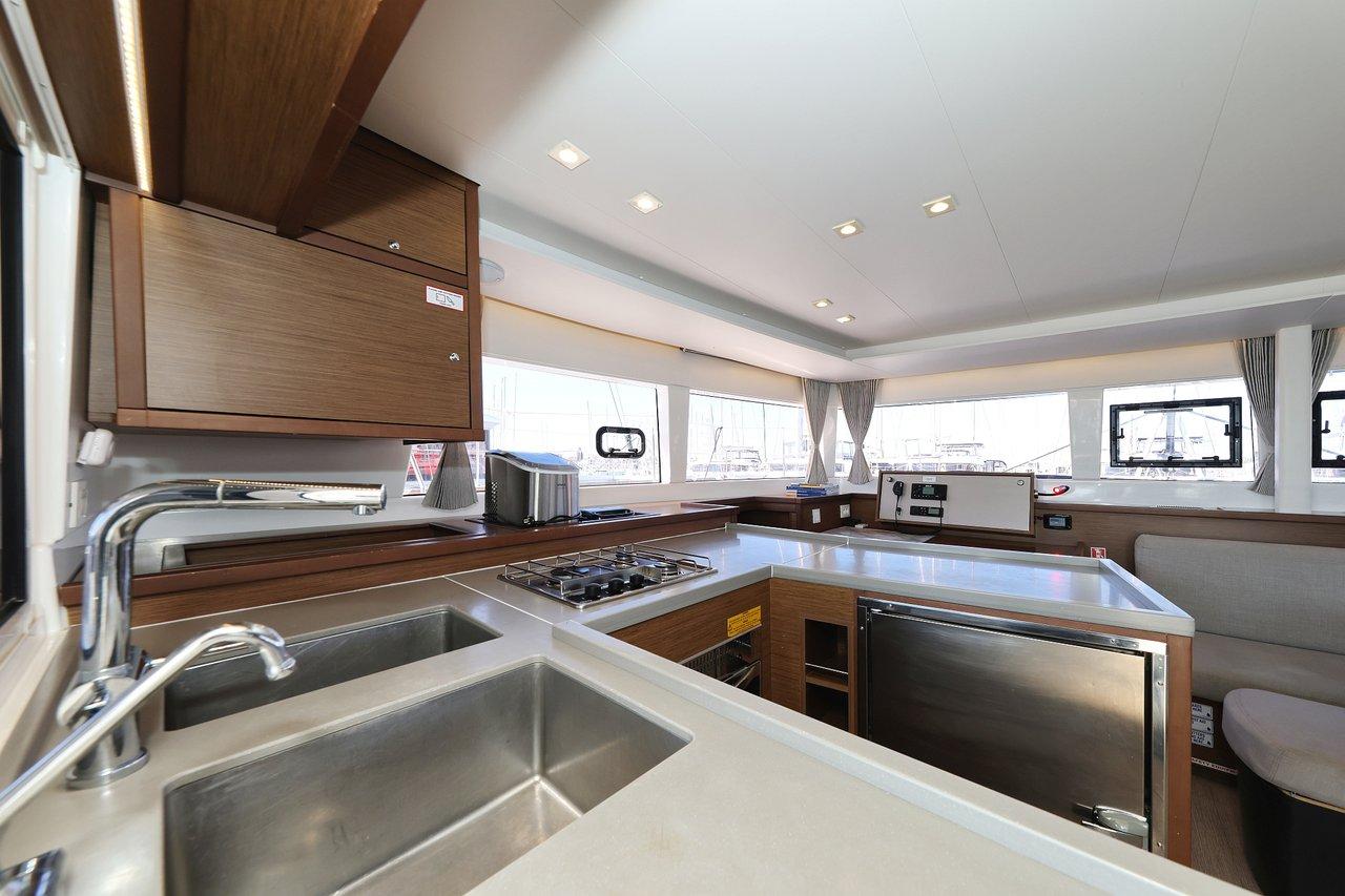 Lagoon 450 F - 4 + 2 cab., picture 24