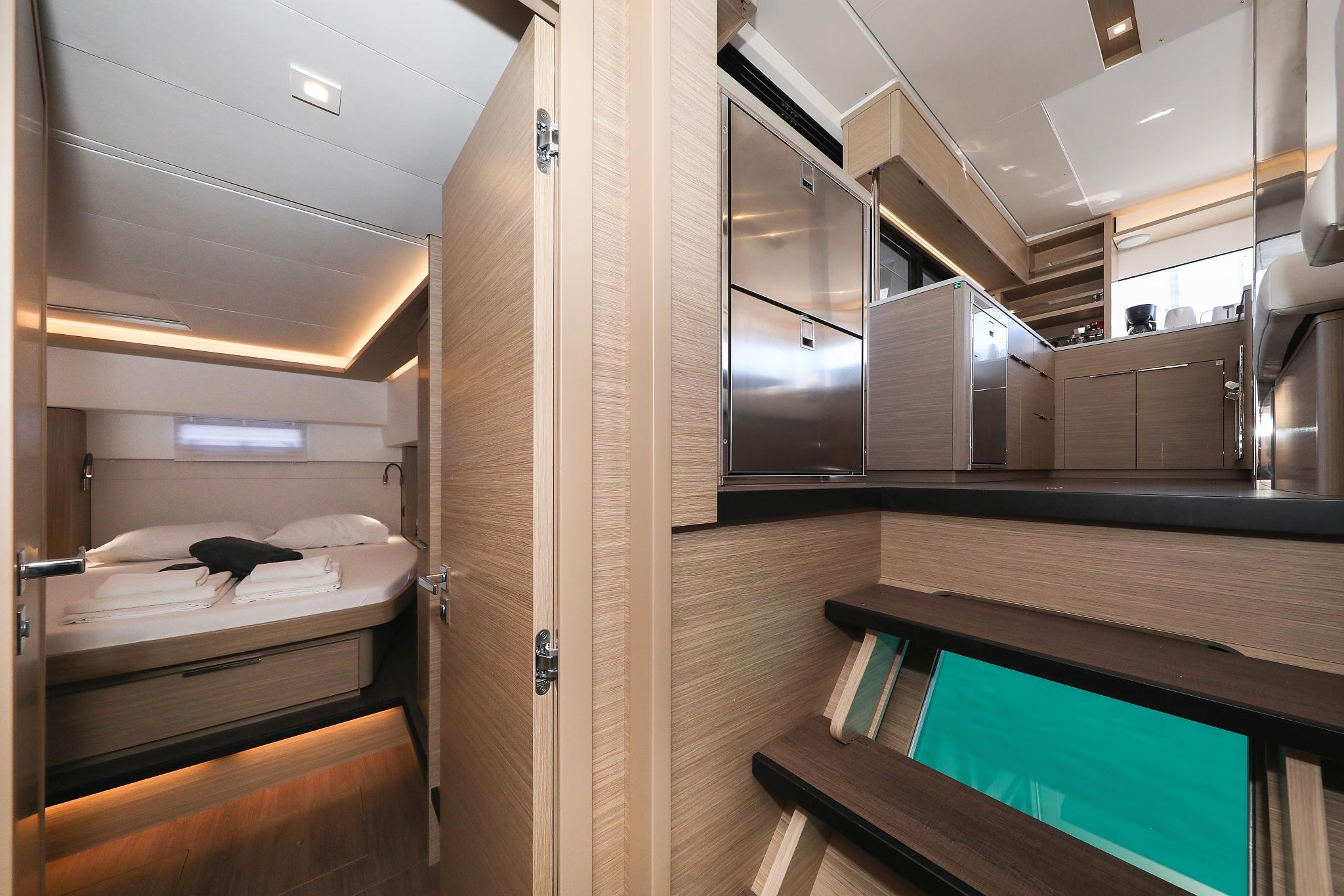 Lagoon 46 - 4 + 2 cab., picture 33