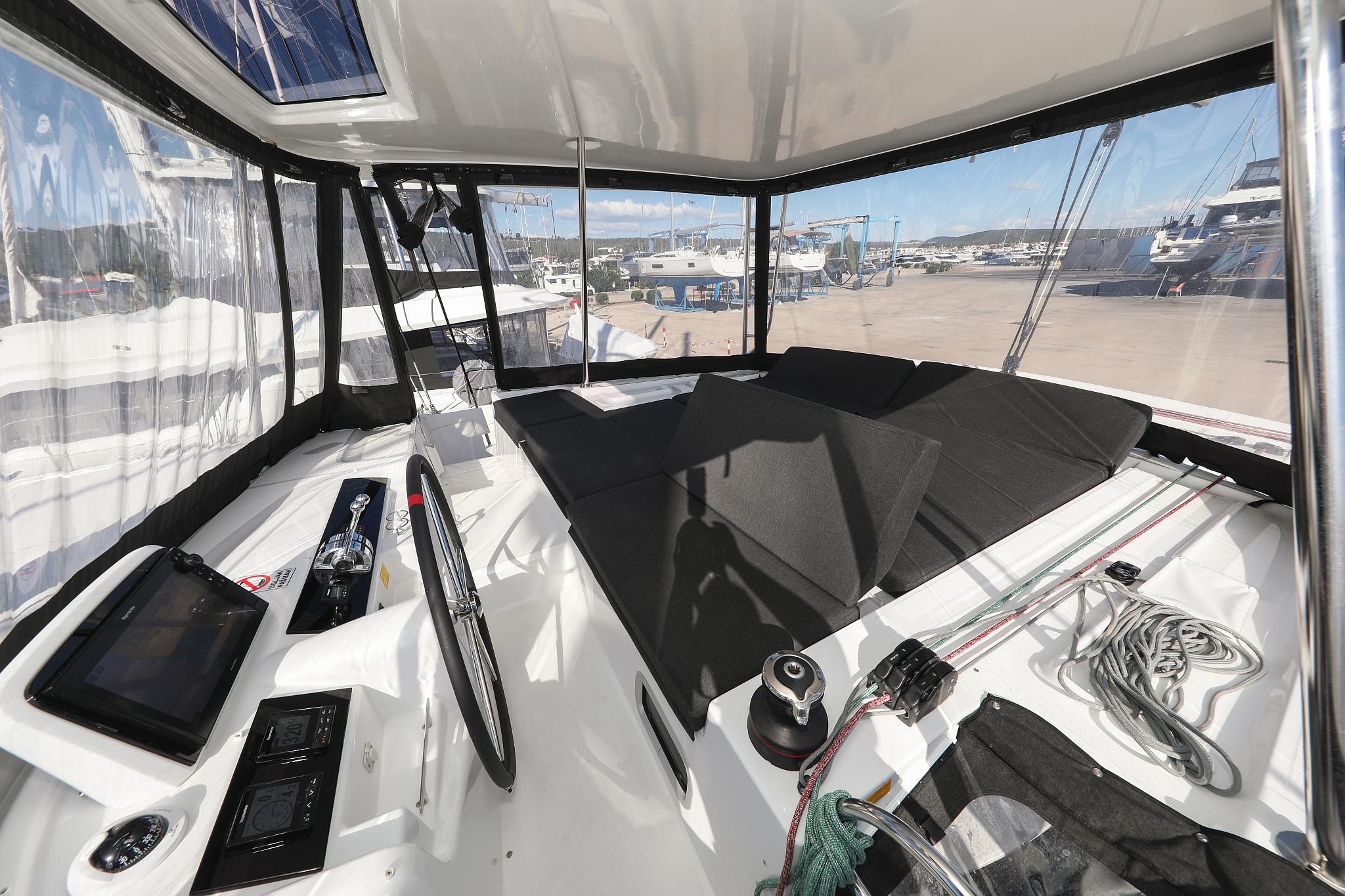 Lagoon 46 - 4 + 2 cab., picture 16