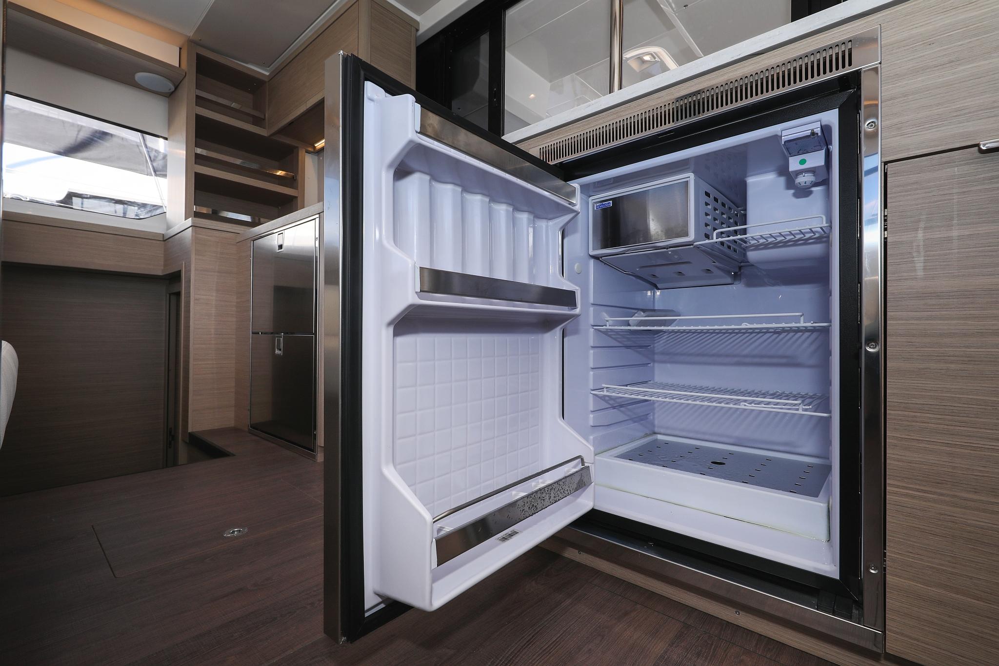 Lagoon 46 - 4 + 2 cab., picture 24