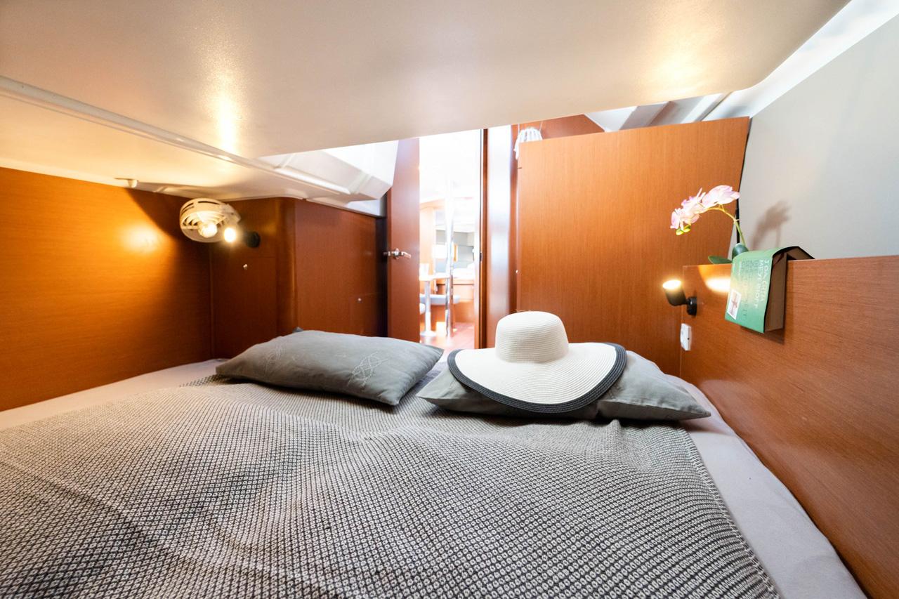 Oceanis 38 - 3 cab., picture 18