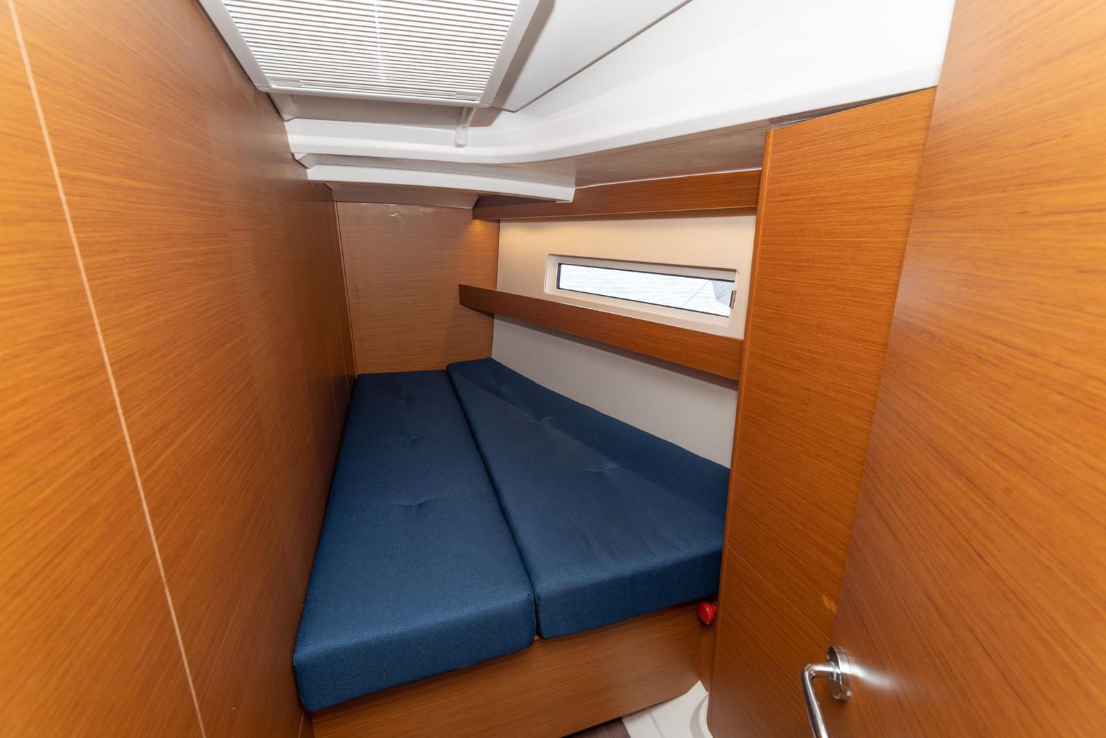 Sun Odyssey 440 - 4 cab., picture 16