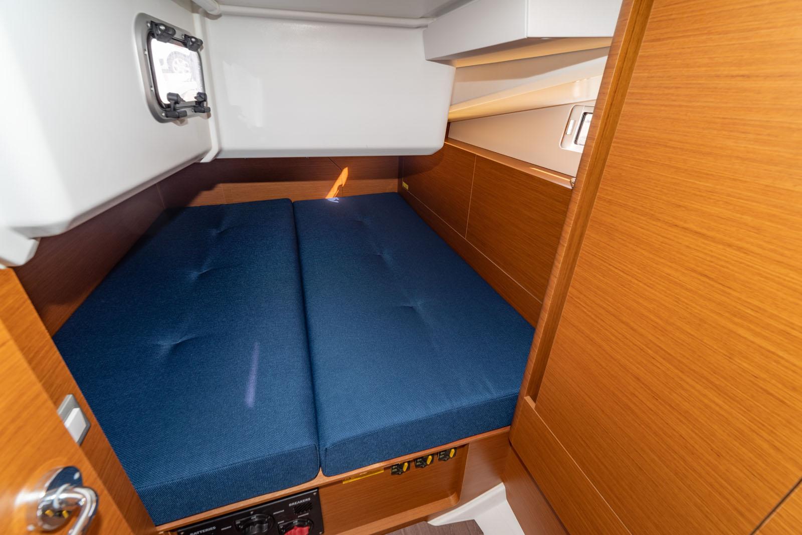 Sun Odyssey 440 - 4 cab., picture 19