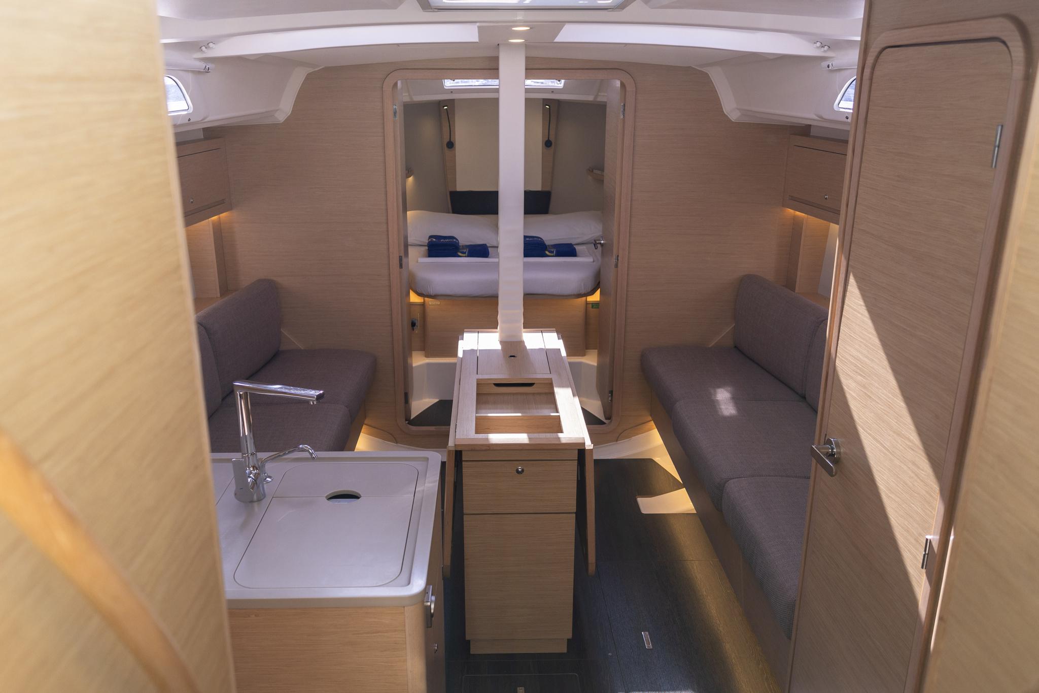 Dufour 37 - 3 cab., picture 23