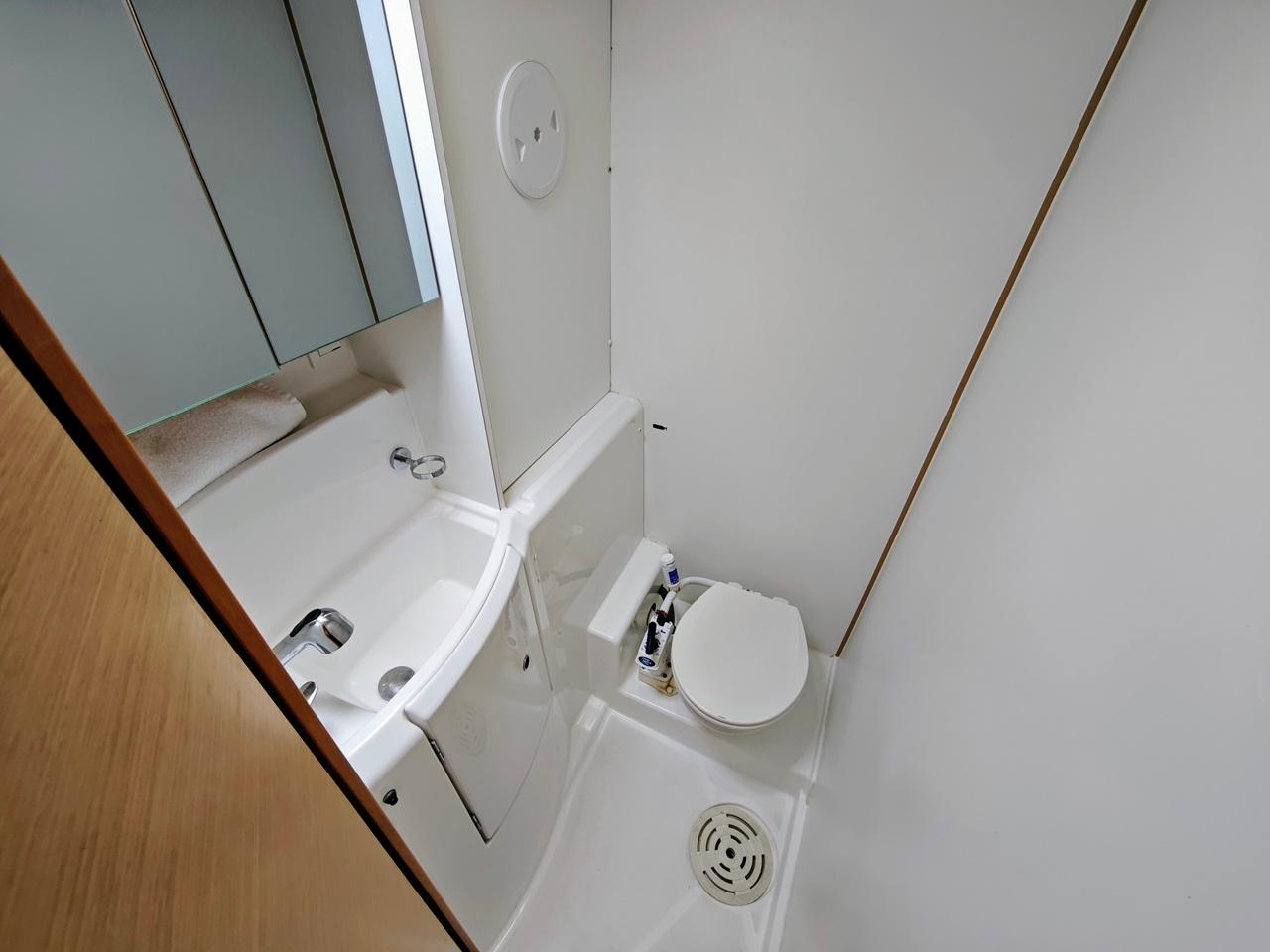 Lagoon 400 S2 - 4 + 2 cab., picture 23