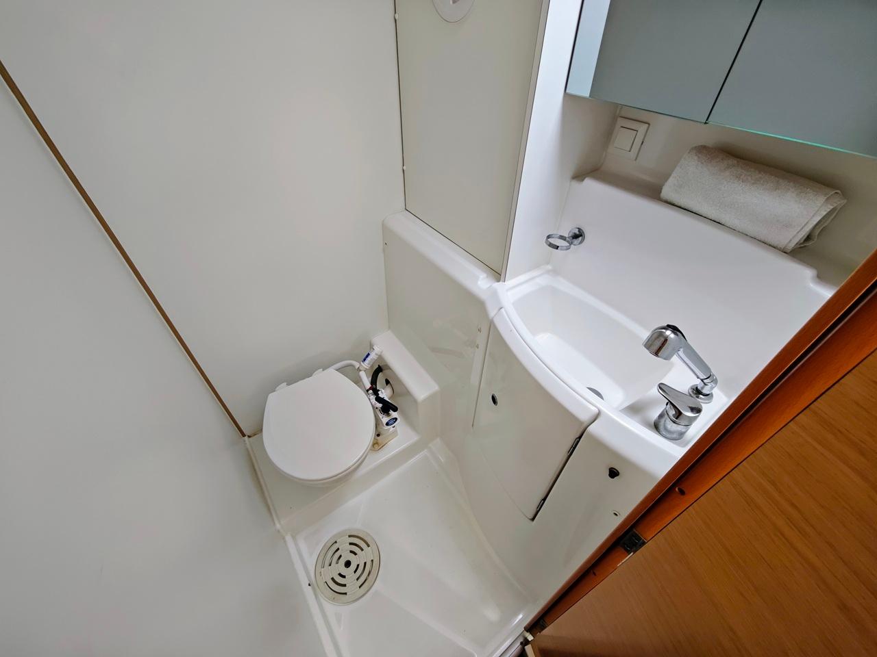 Lagoon 400 S2 - 4 + 2 cab., picture 22