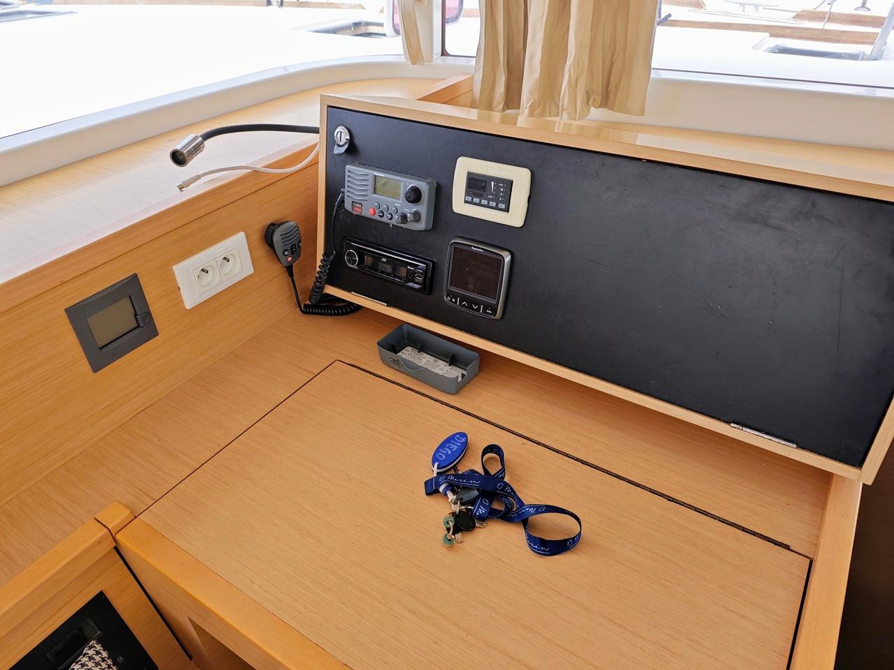 Lagoon 400 S2 - 4 + 2 cab., picture 14