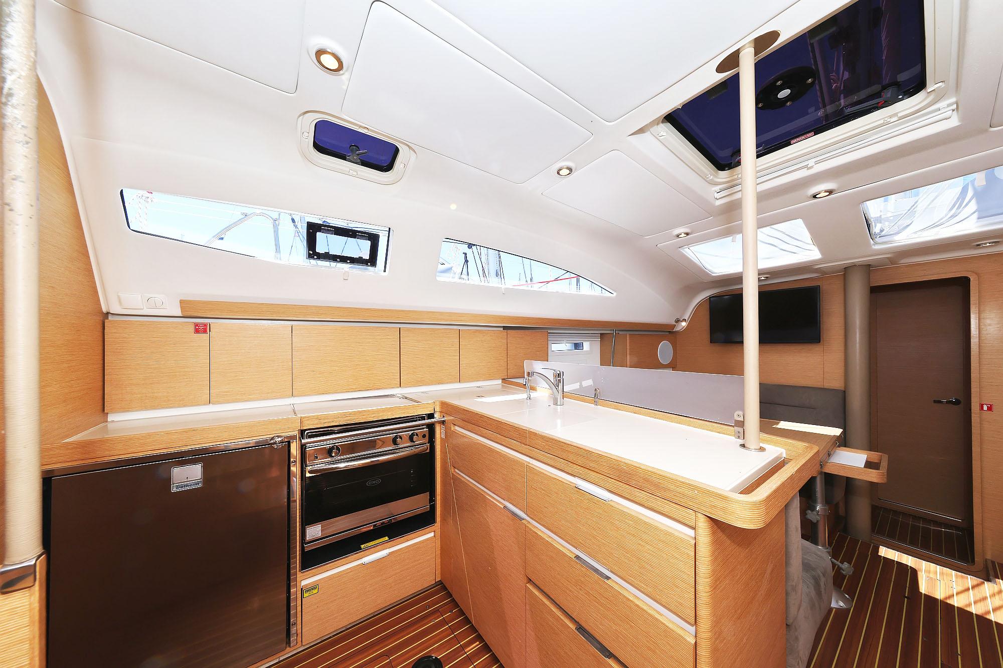 Elan Impression 45, picture 16