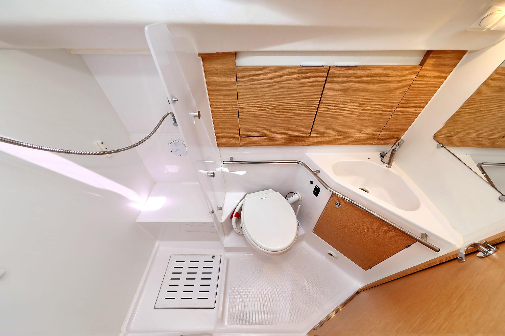 Elan Impression 45, picture 27